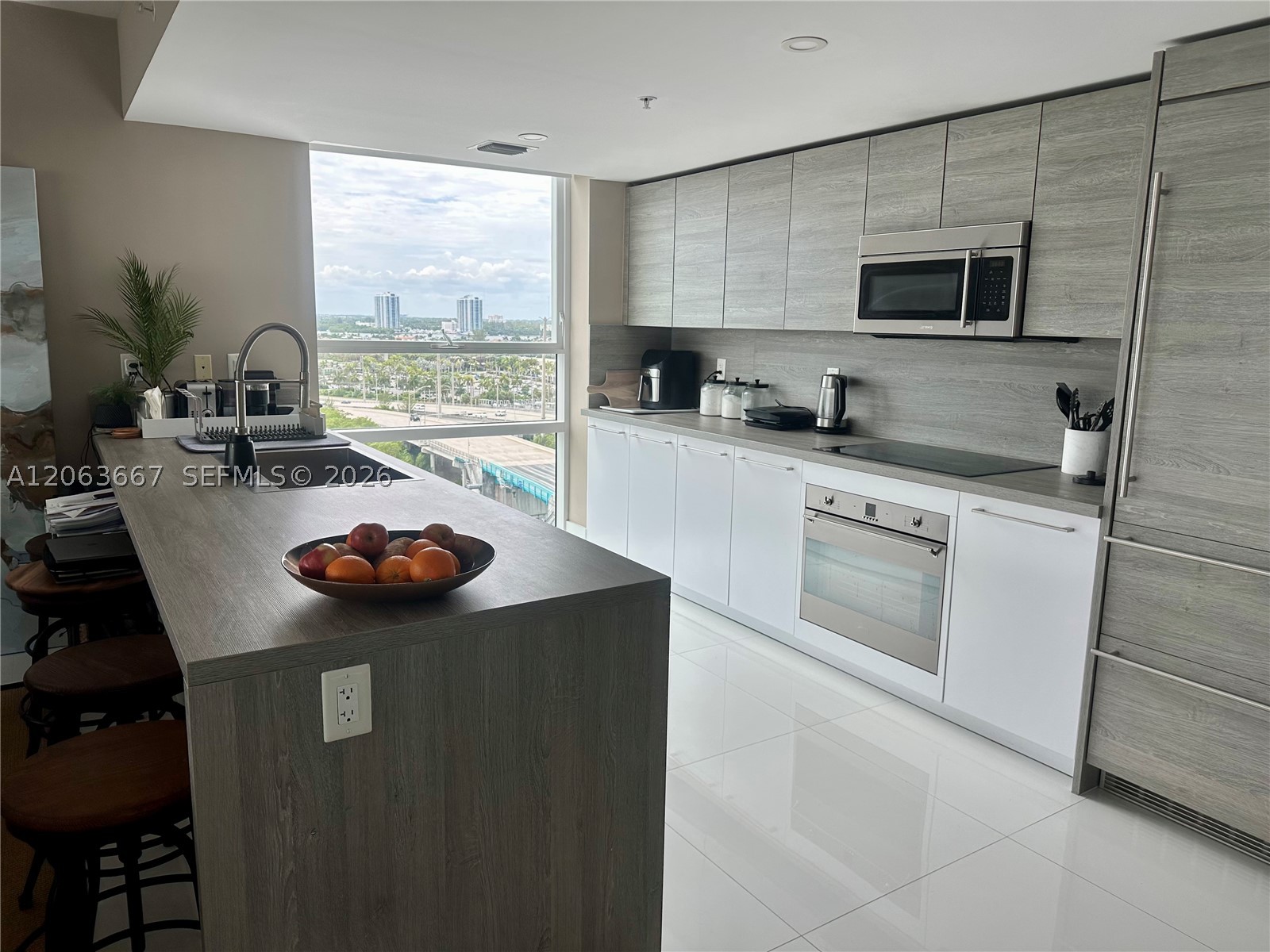 image 400 Sunny Isles18