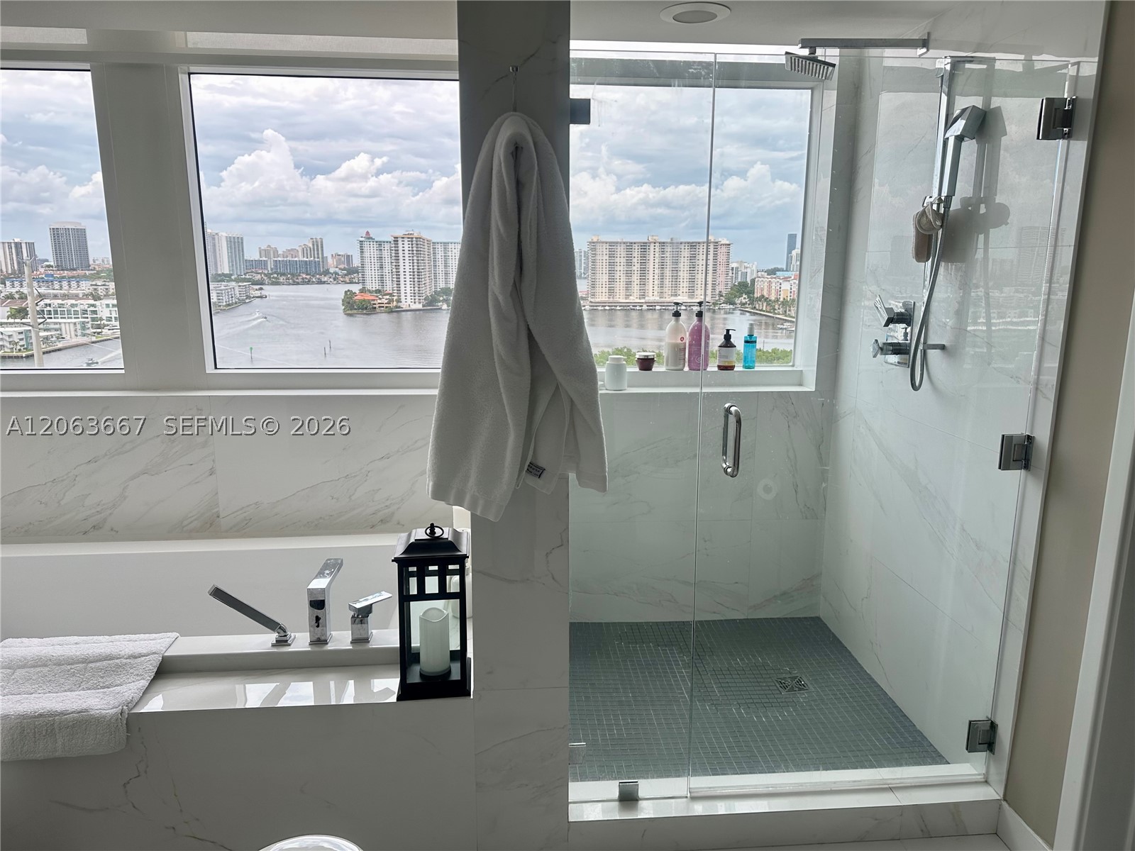 image 400 Sunny Isles24