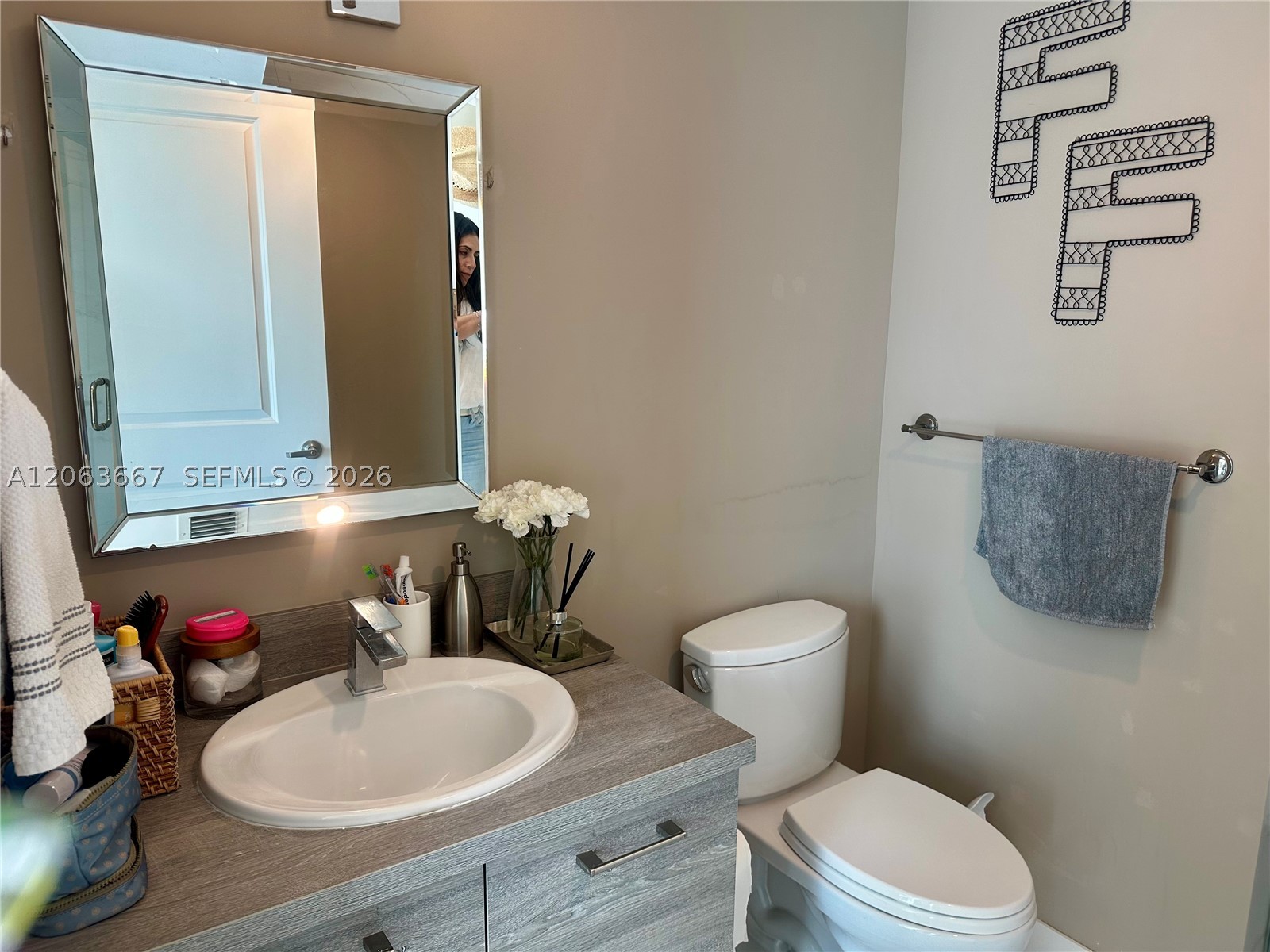 image 400 Sunny Isles34