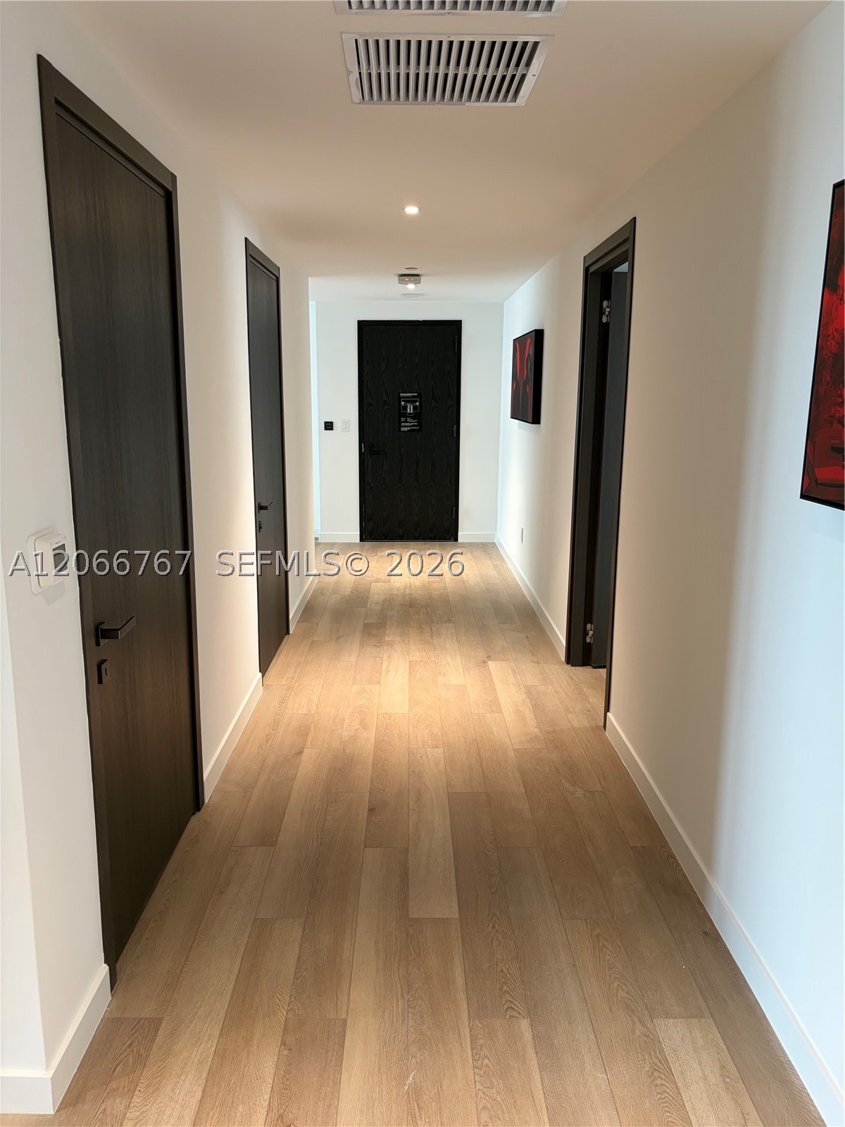 image E11EVEN Hotel & Residences19