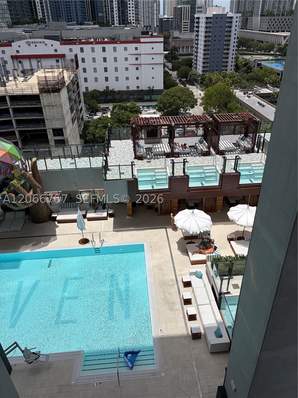 image E11EVEN Hotel & Residences21
