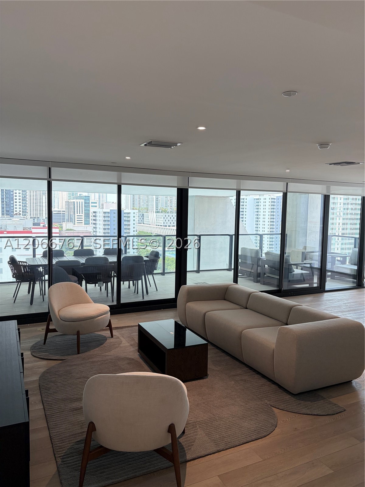 image E11EVEN Hotel & Residences22