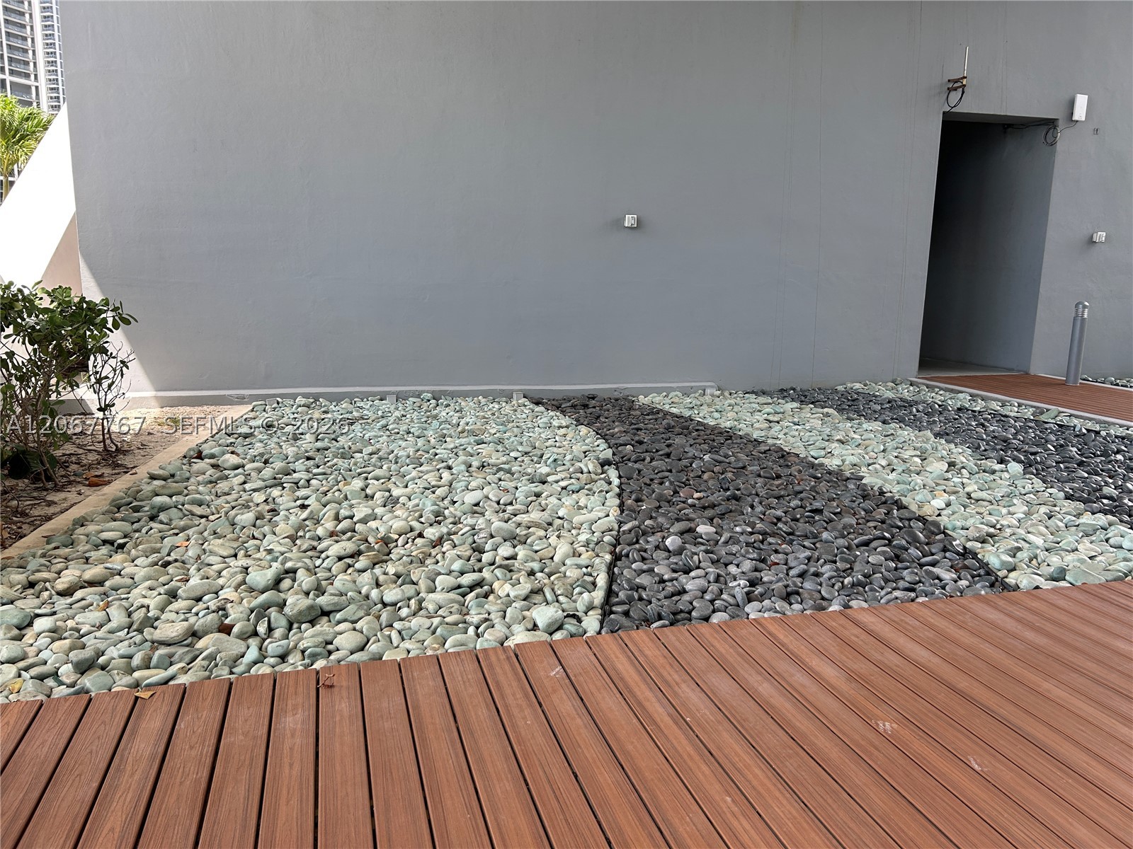 image Marina Blue8
