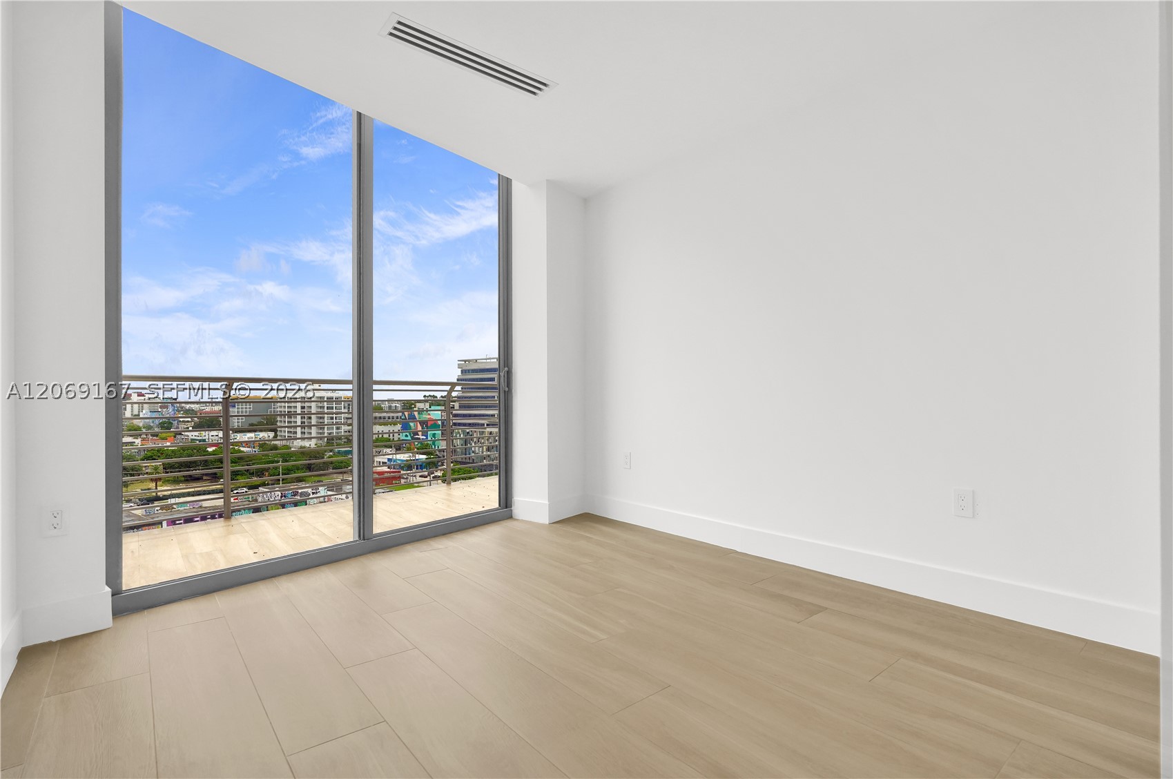 90 NE 32nd St #ph27 Miami, FL 33127