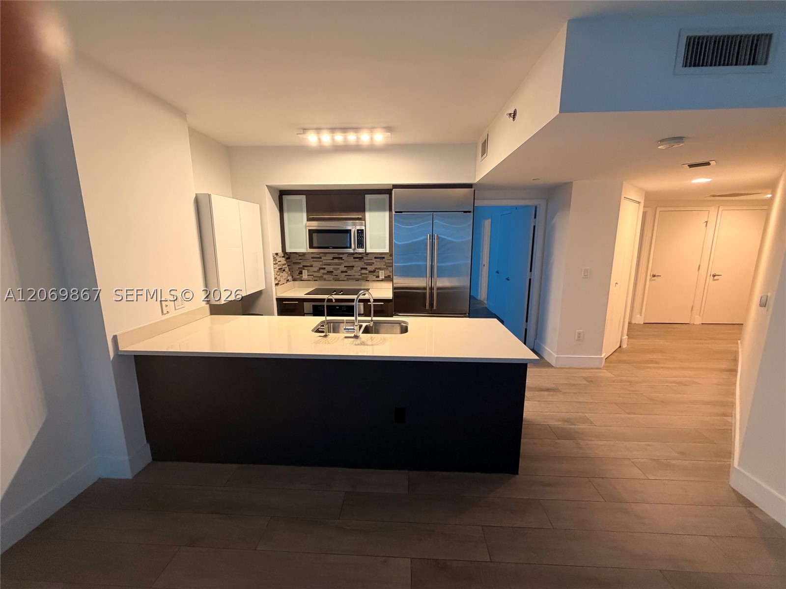 image 500 Brickell West2