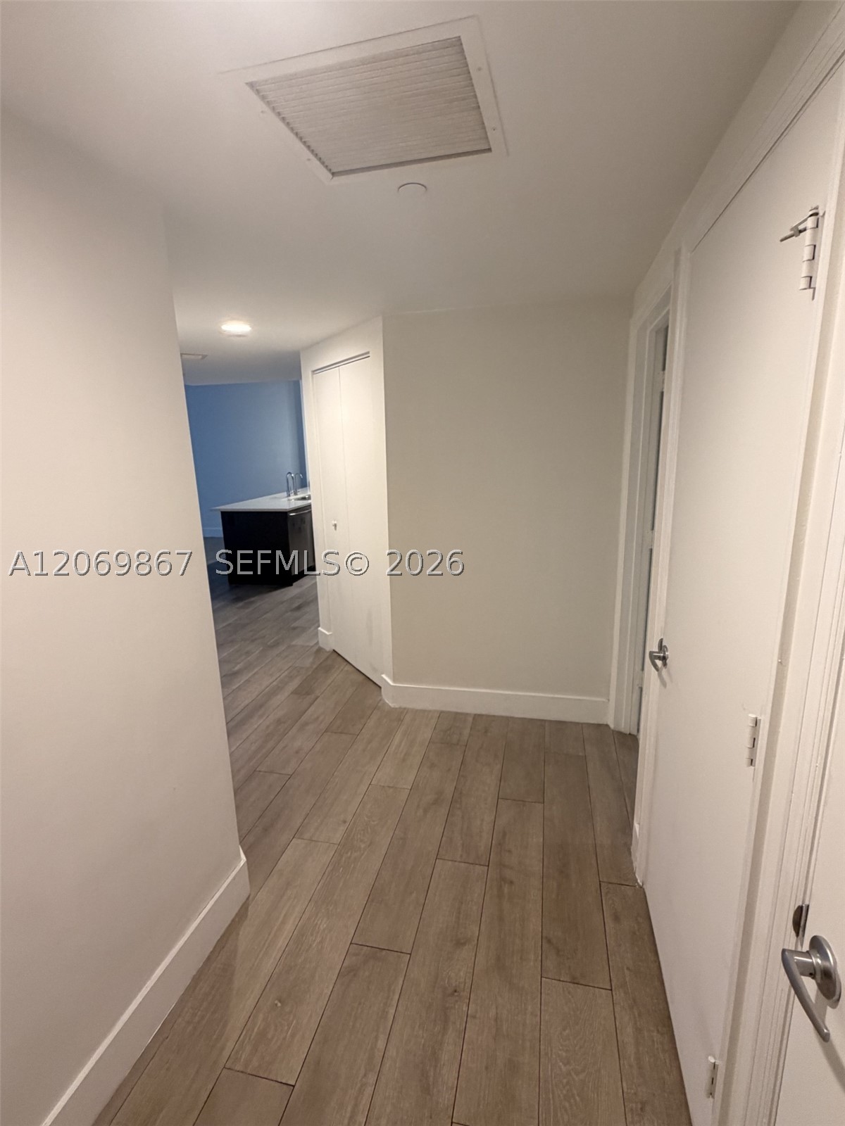 image 500 Brickell West5