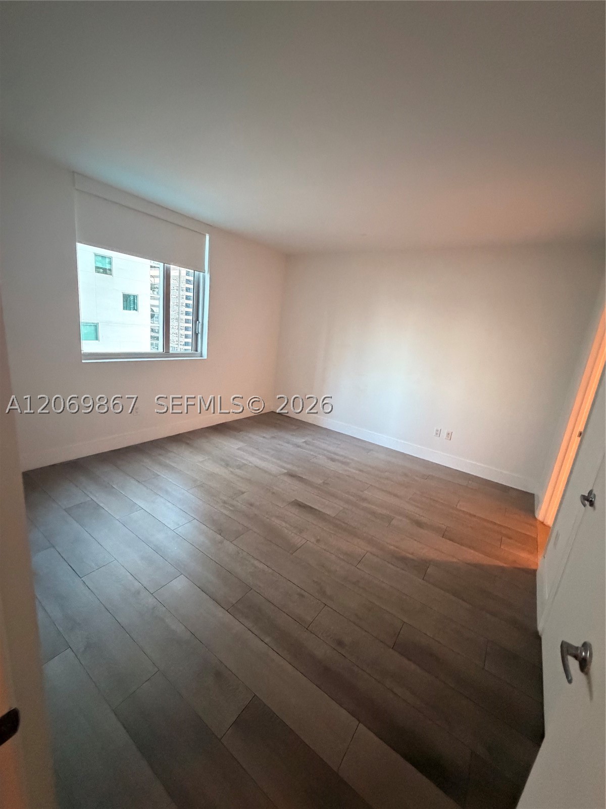 image 500 Brickell West6