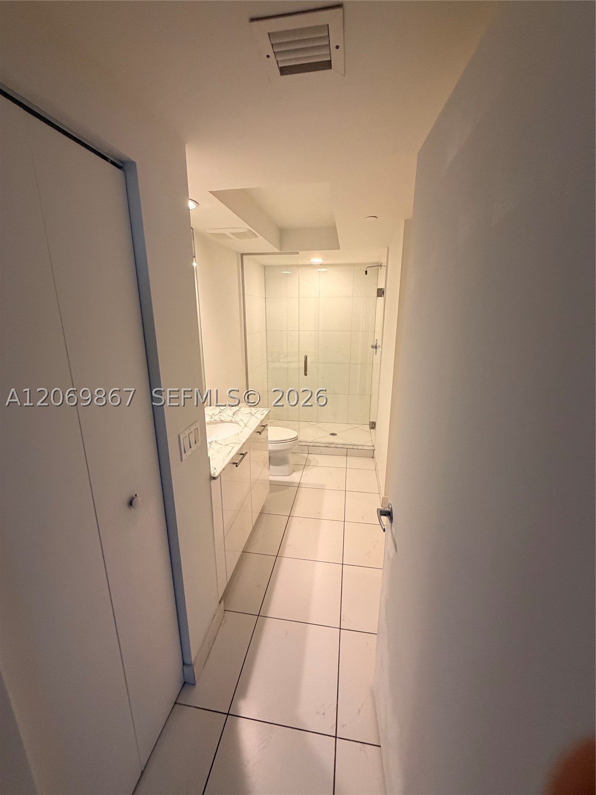 image 500 Brickell West7