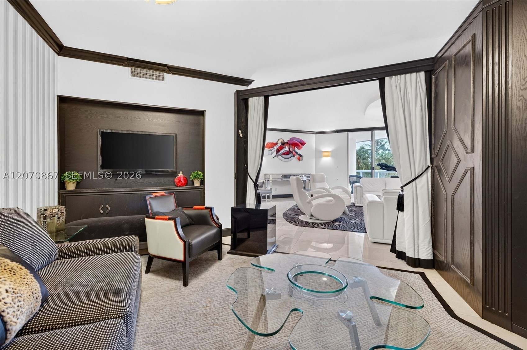 21050 Point Pl #403 Aventura, FL 33180