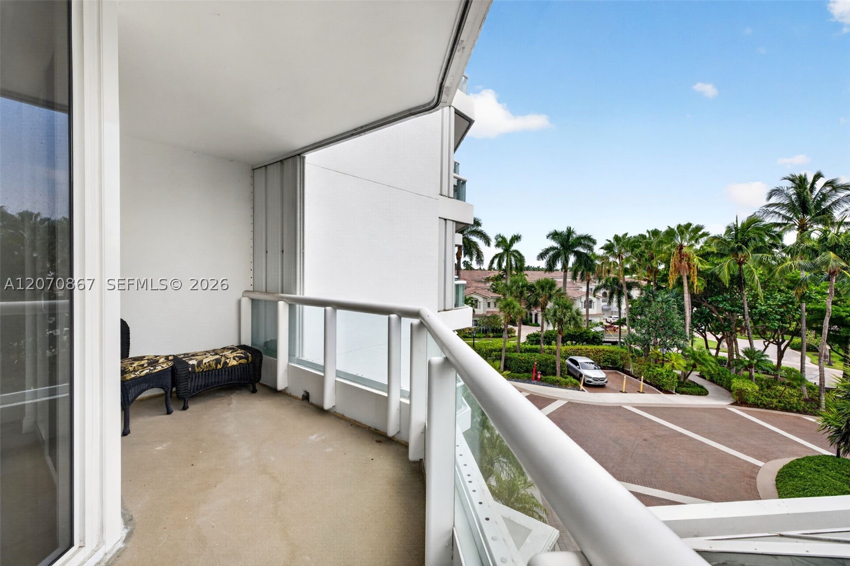 21050 Point Pl #403 Aventura, FL 33180