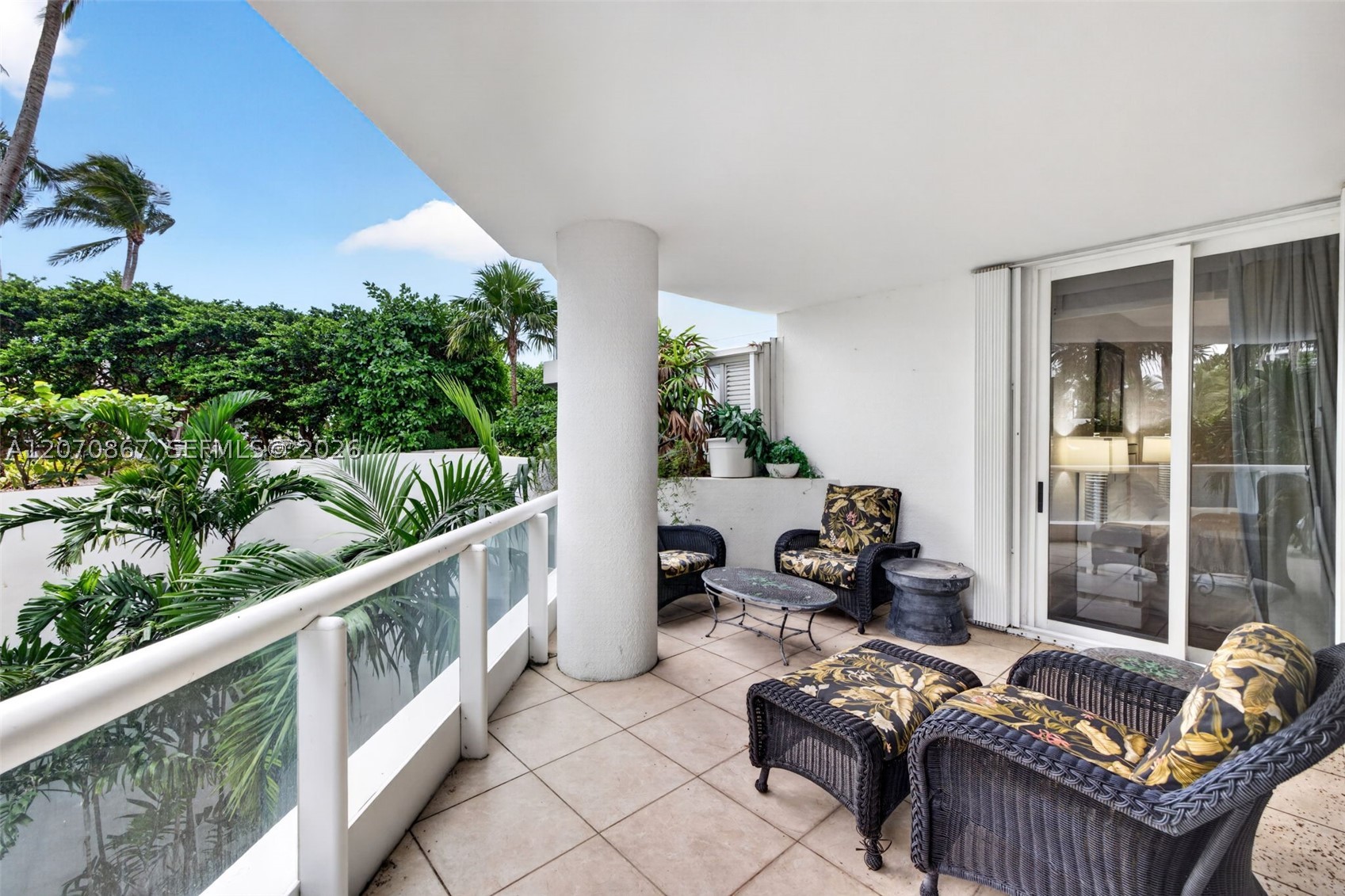 21050 Point Pl #403 Aventura, FL 33180