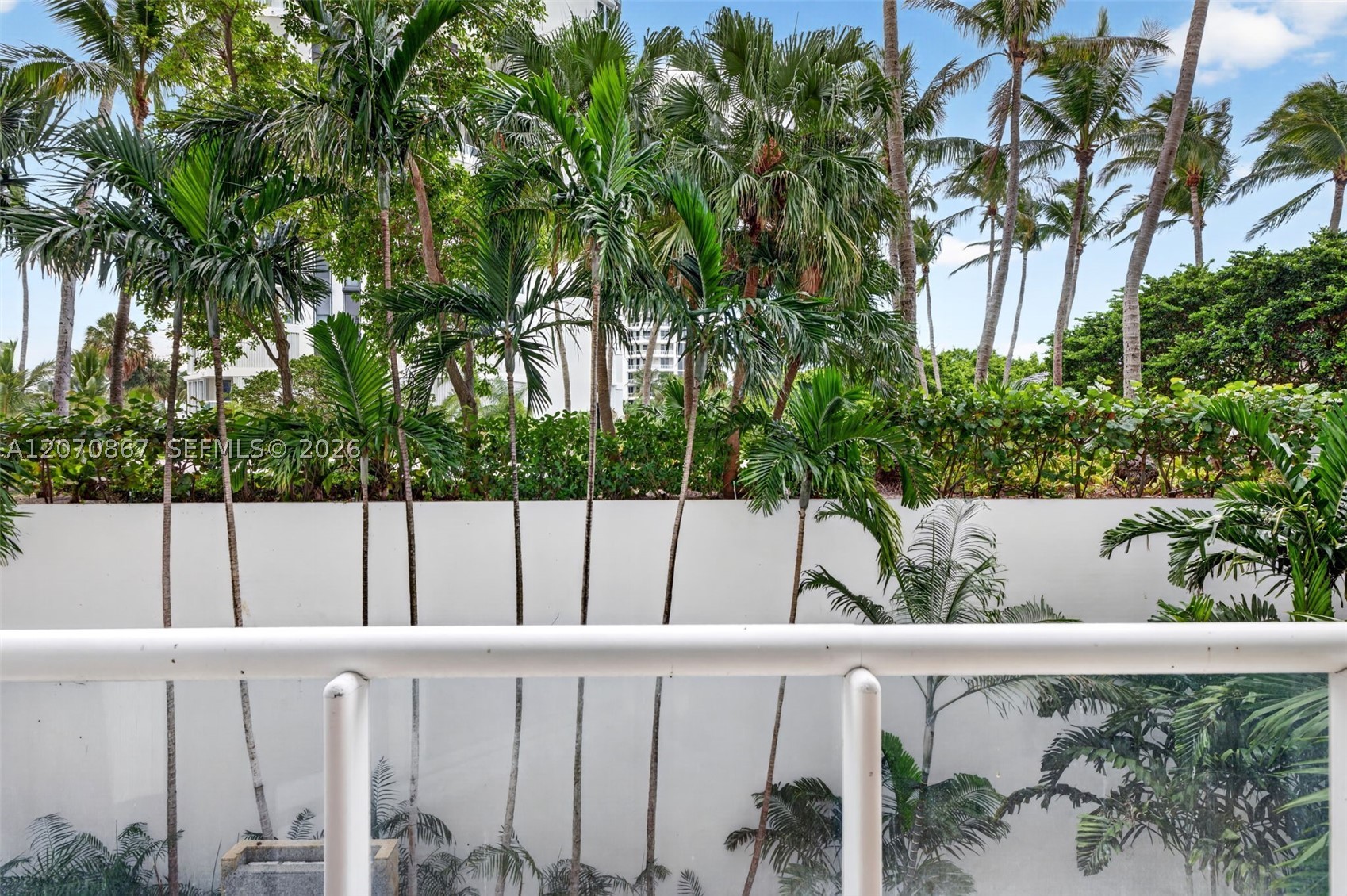 21050 Point Pl #403 Aventura, FL 33180