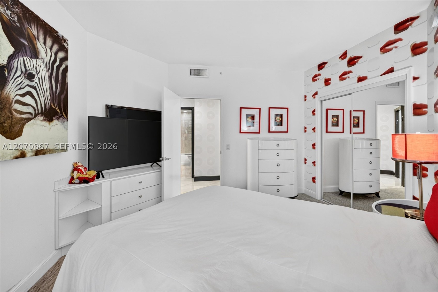 21050 Point Pl #403 Aventura, FL 33180
