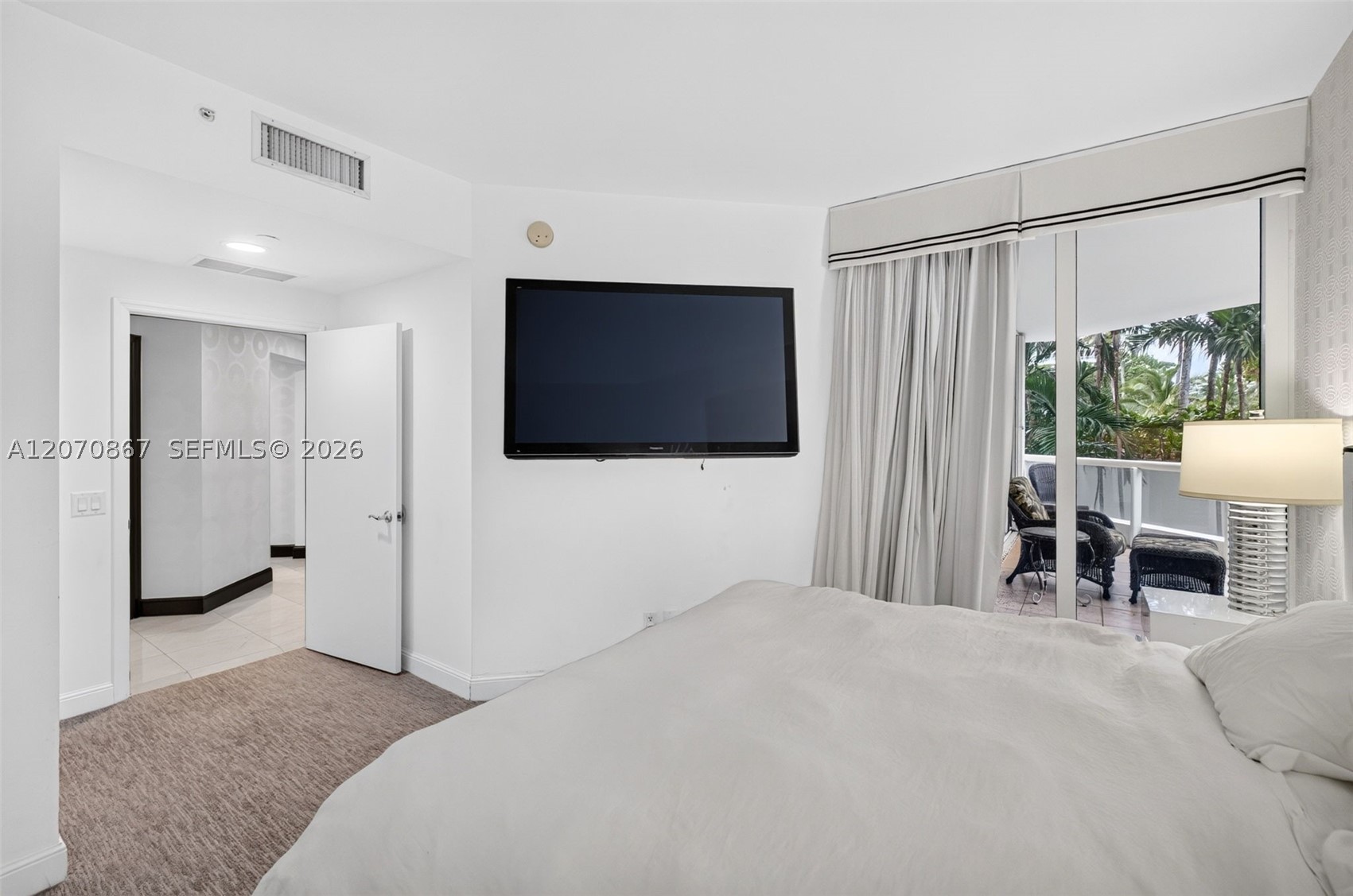 21050 Point Pl #403 Aventura, FL 33180