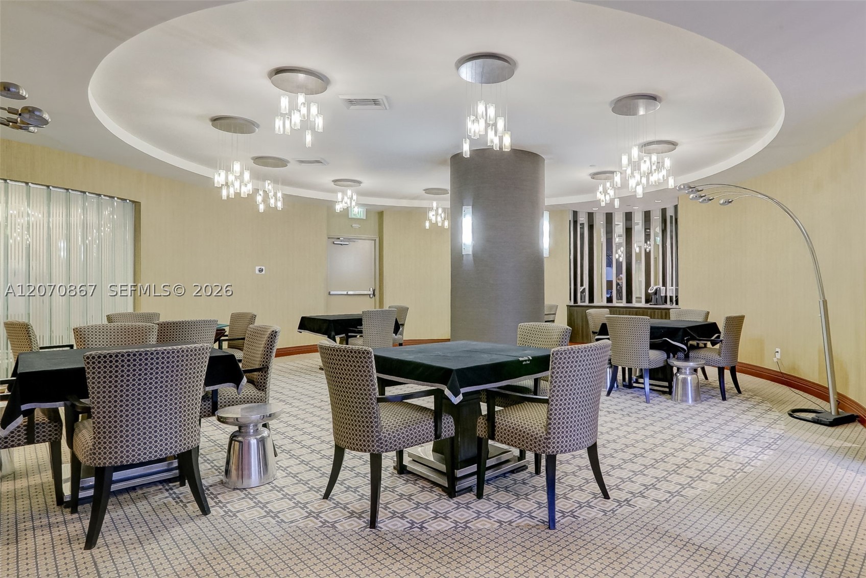 21050 Point Pl #403 Aventura, FL 33180