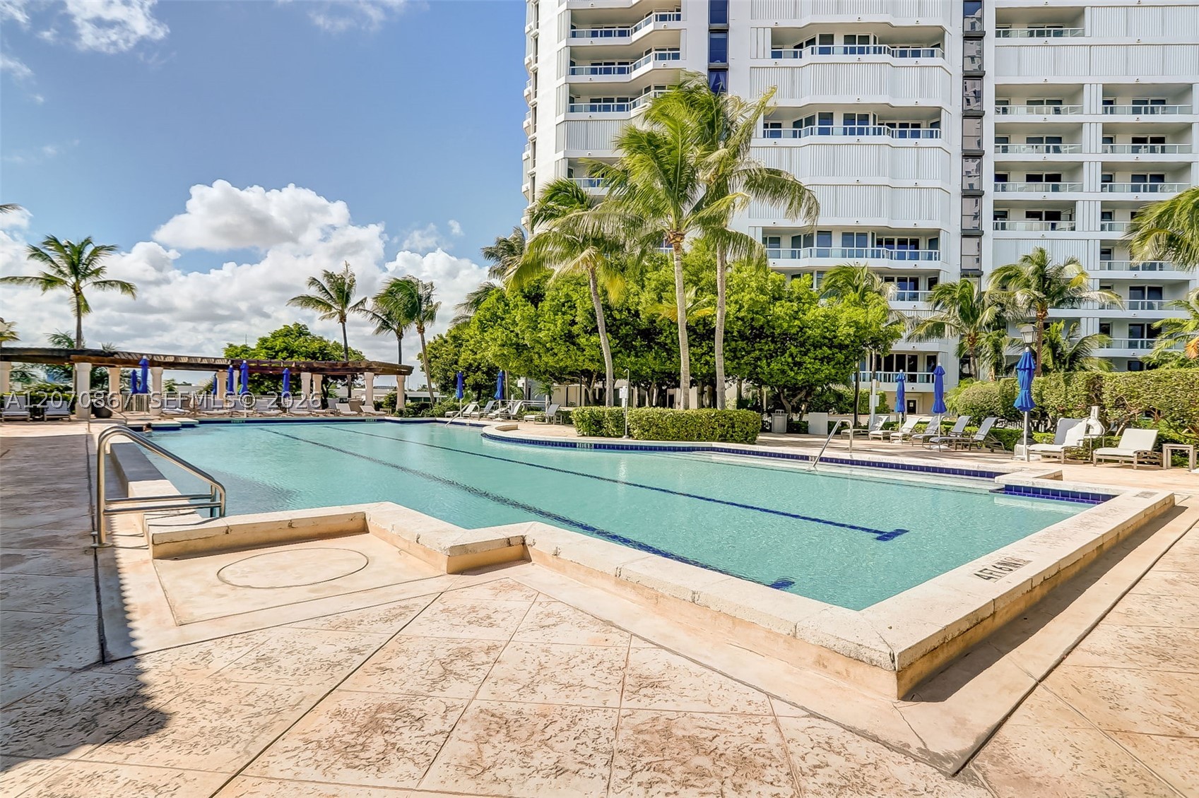 21050 Point Pl #403 Aventura, FL 33180