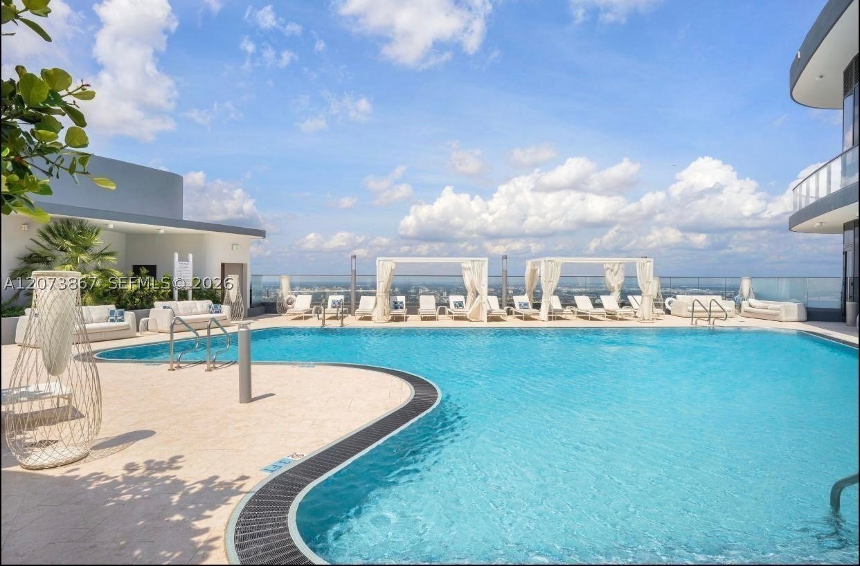 image Brickell Flatiron101