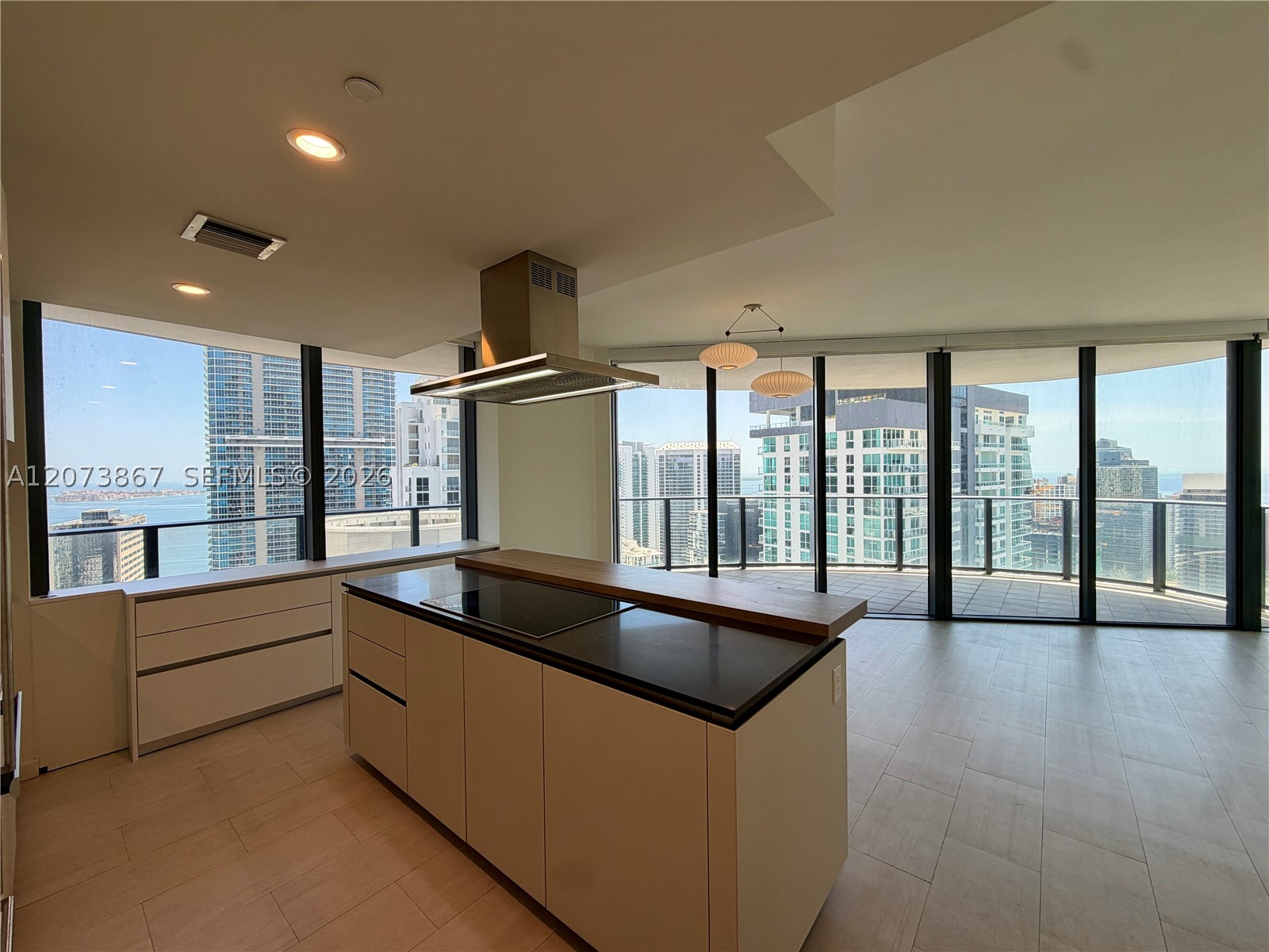 image Brickell Flatiron15