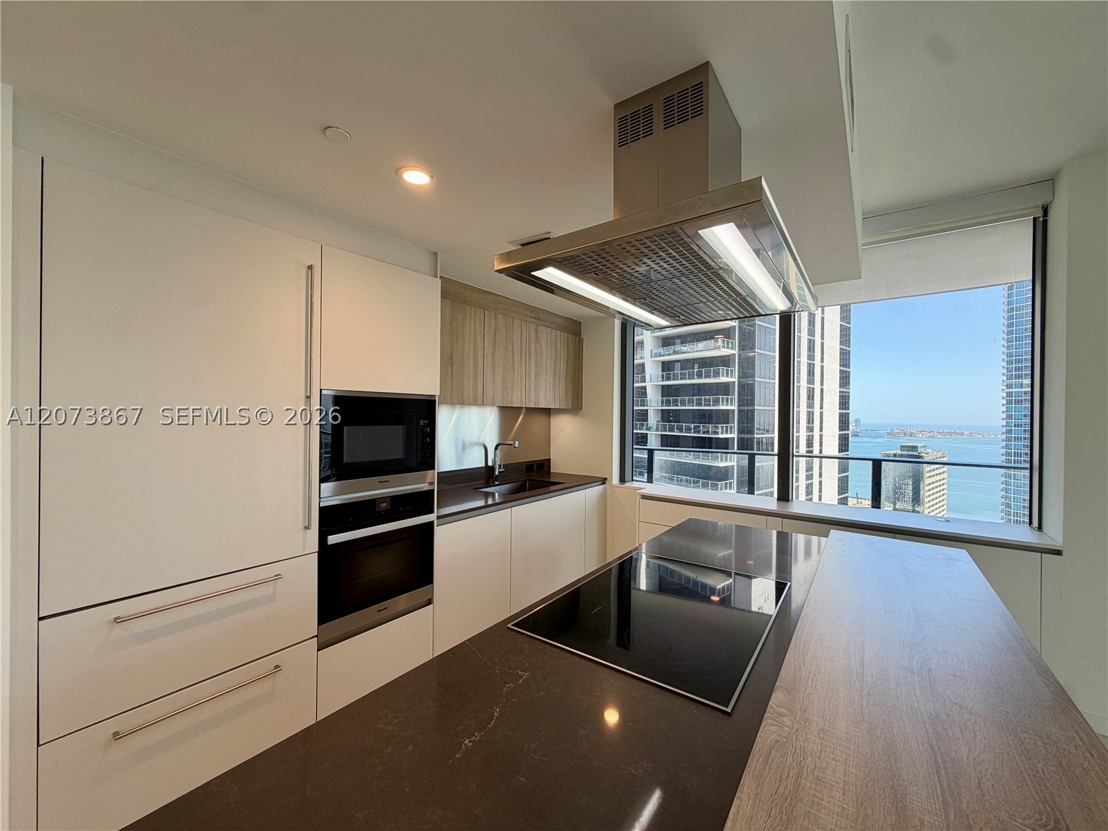 image Brickell Flatiron16