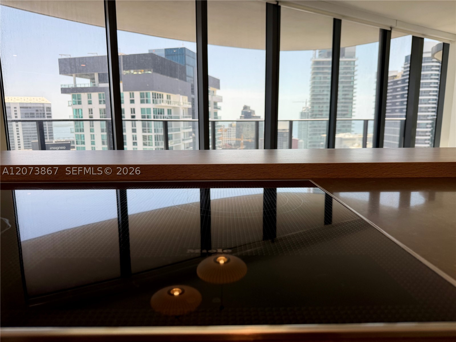 image Brickell Flatiron24