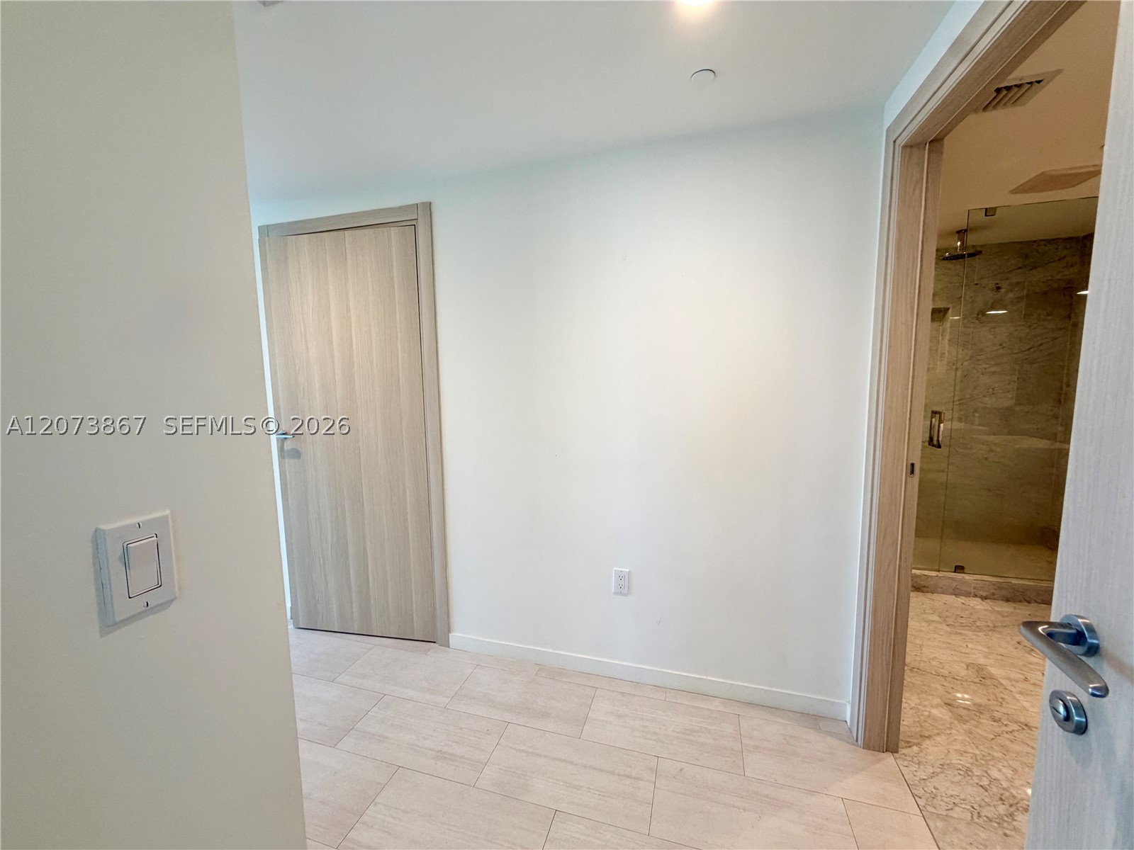 image Brickell Flatiron45