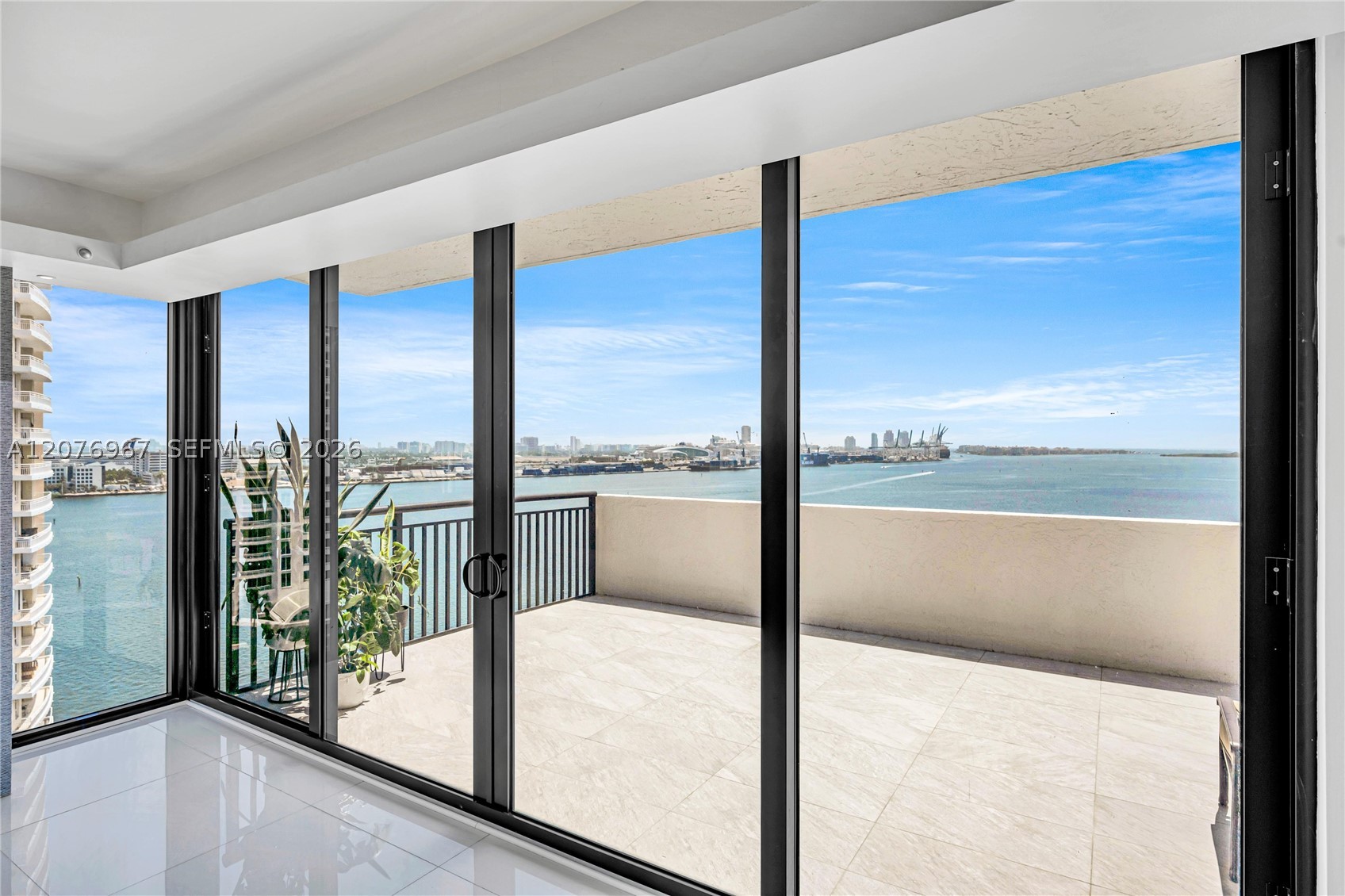 540 Brickell Key Dr #1820 Miami, FL 33131