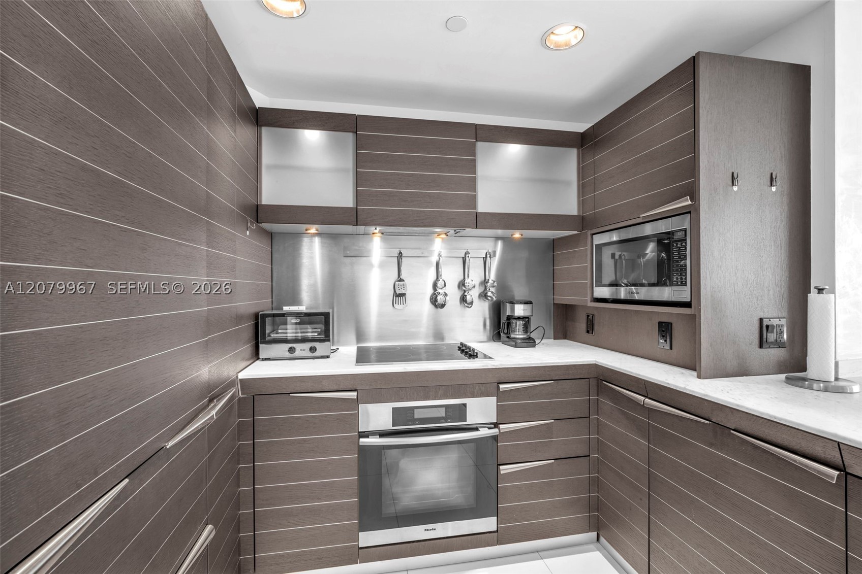 image Epic Residences12