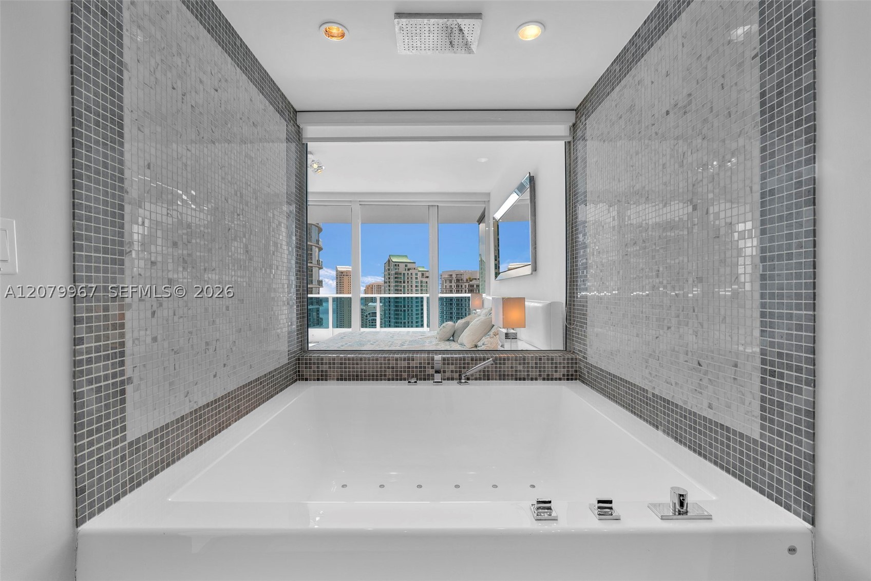 image Epic Residences18