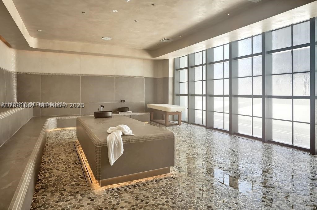 image Gale Miami Hotel & Residences8