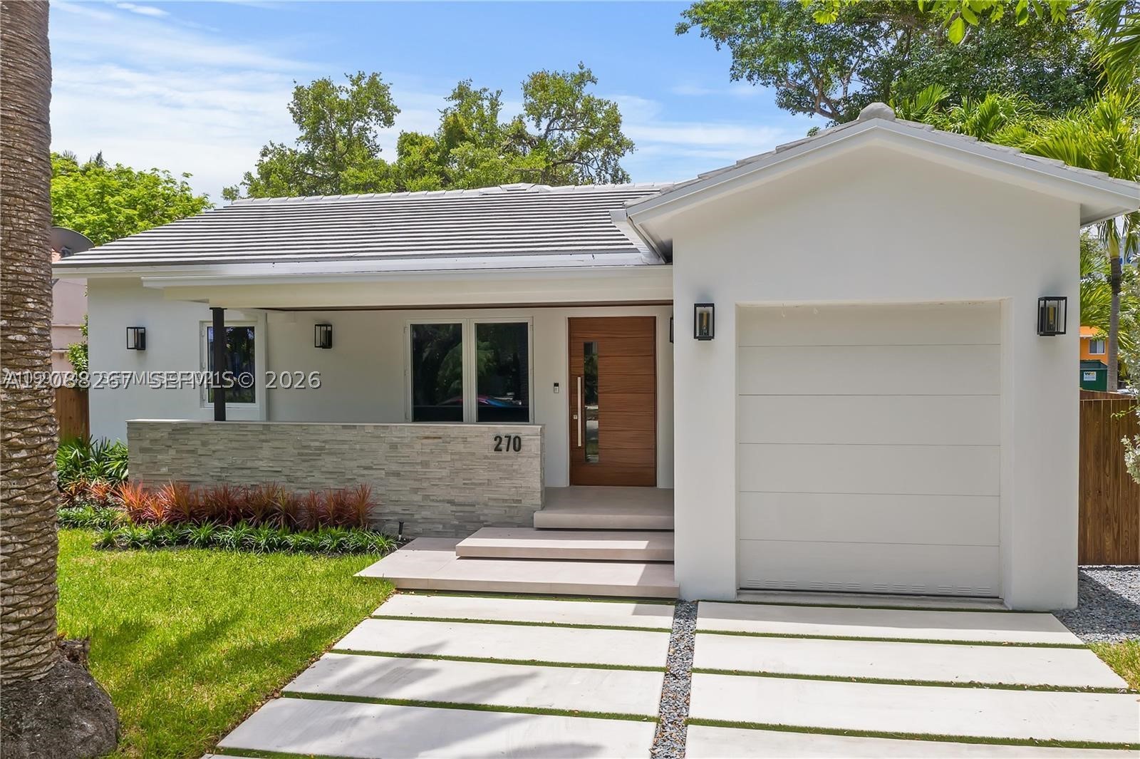 270 SW 29th Rd Miami, FL 33129