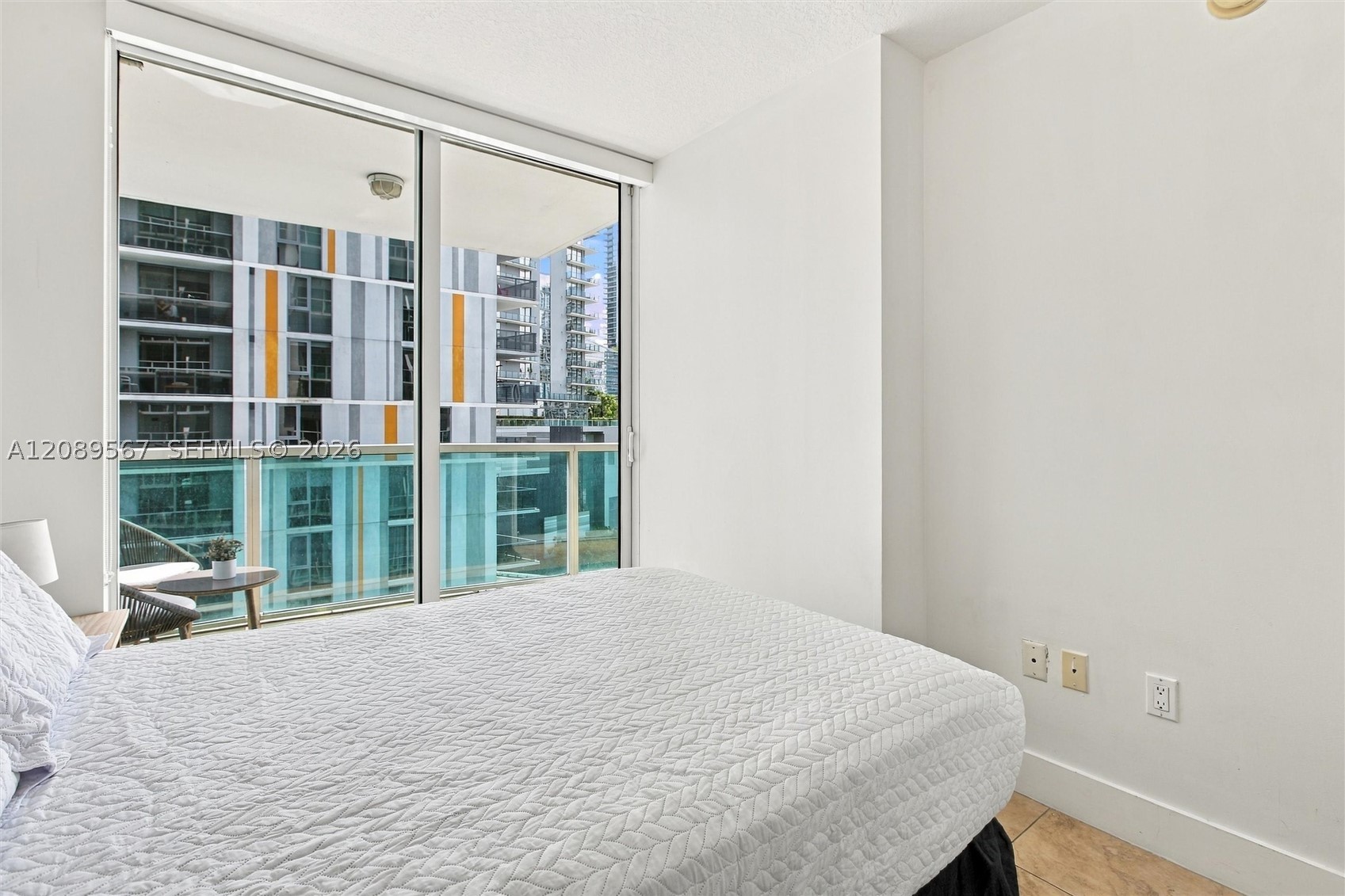 image Brickell on the River South13