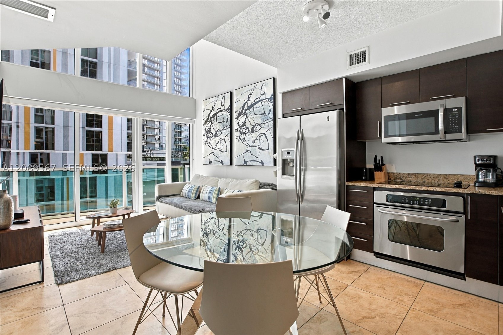 image Brickell on the River South7