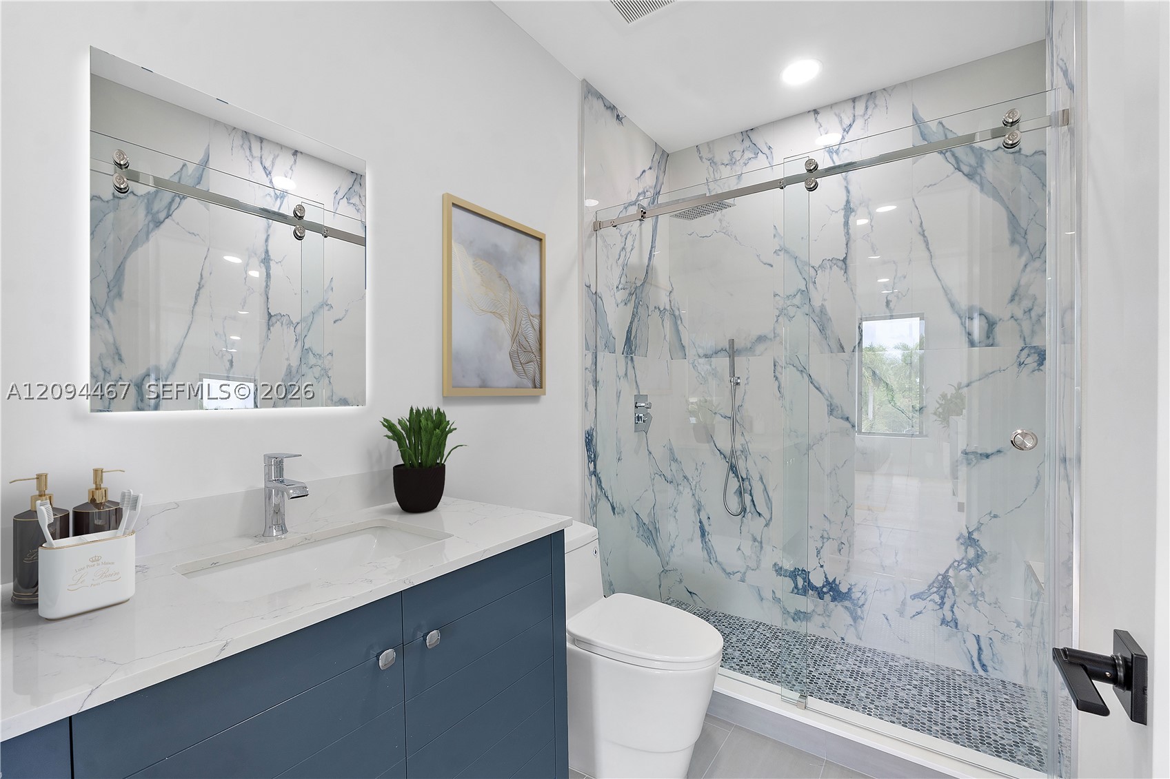 350 Circle Dr Pompano Beach, FL 33062