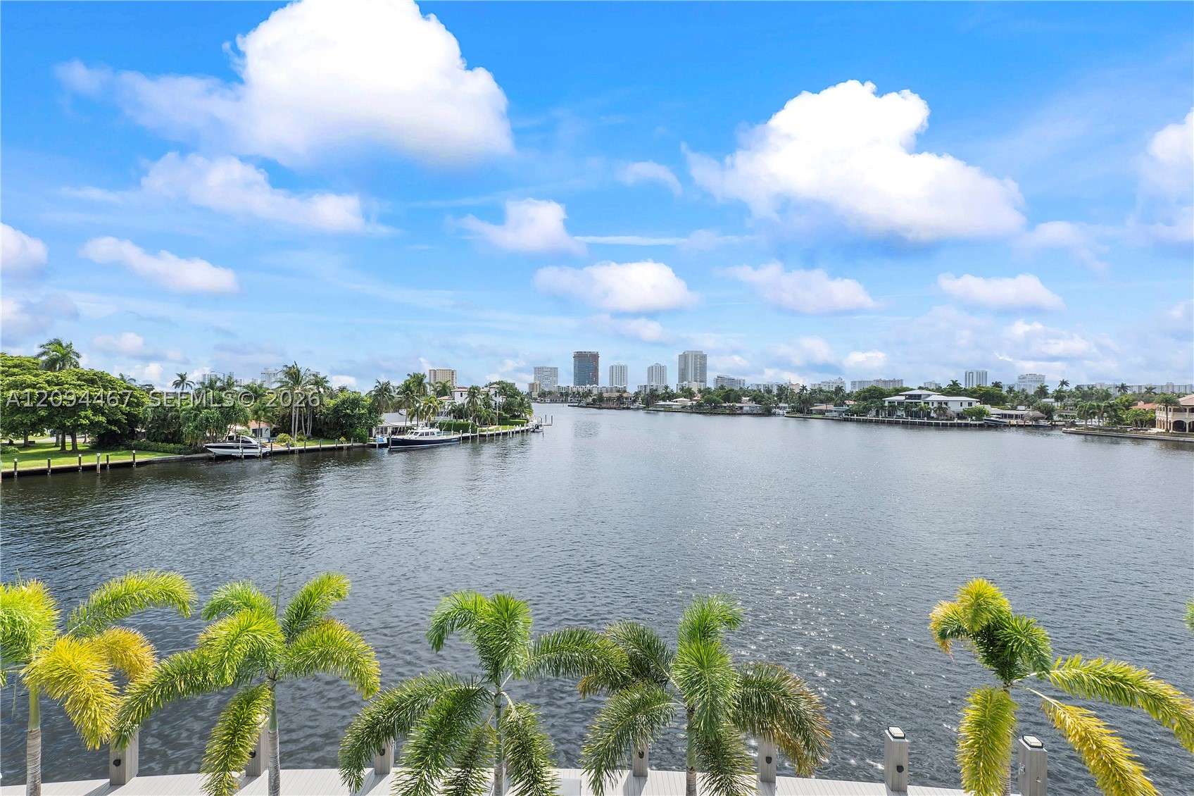 350 Circle Dr Pompano Beach, FL 33062