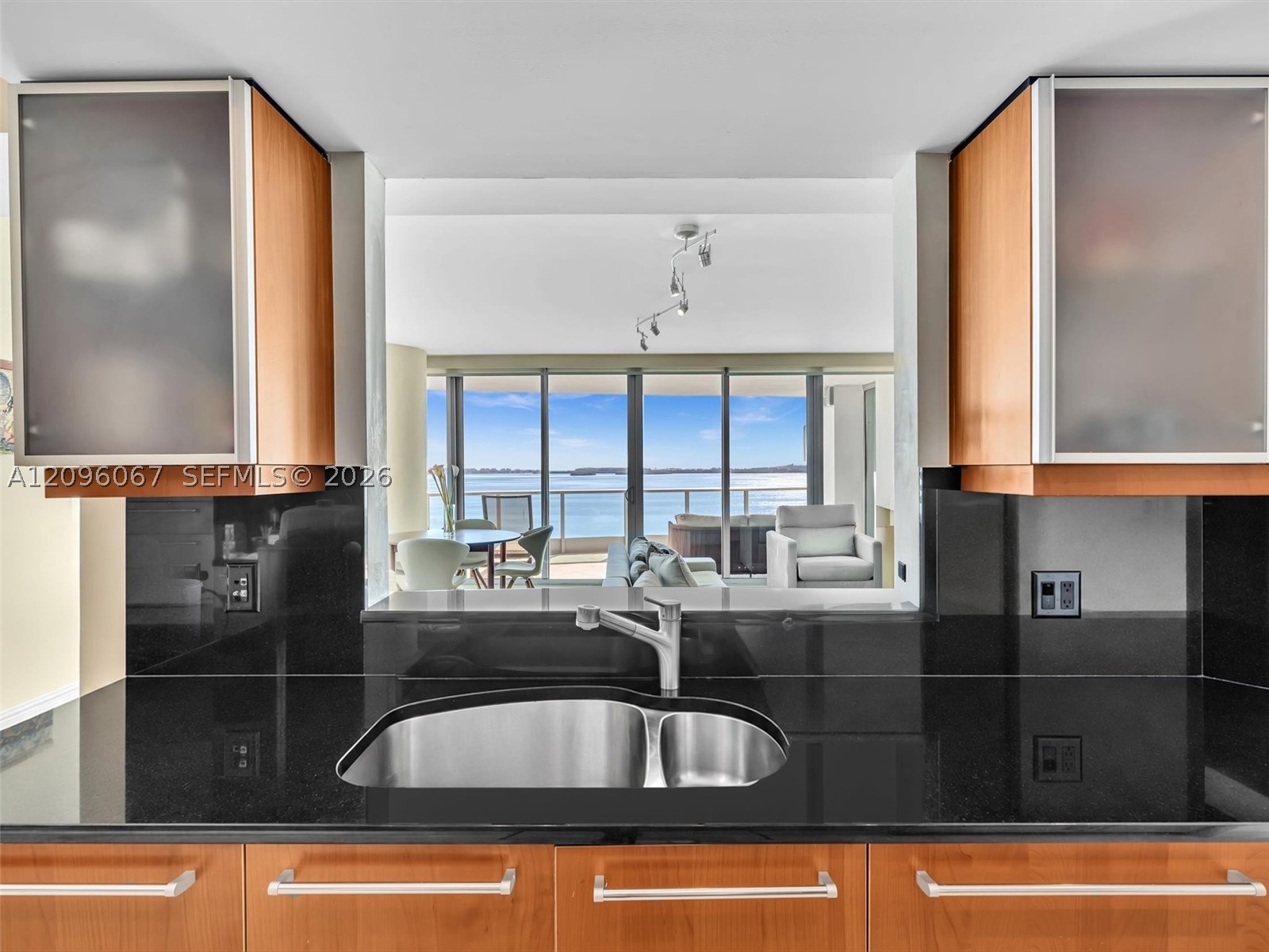 image Jade at Brickell Bay14