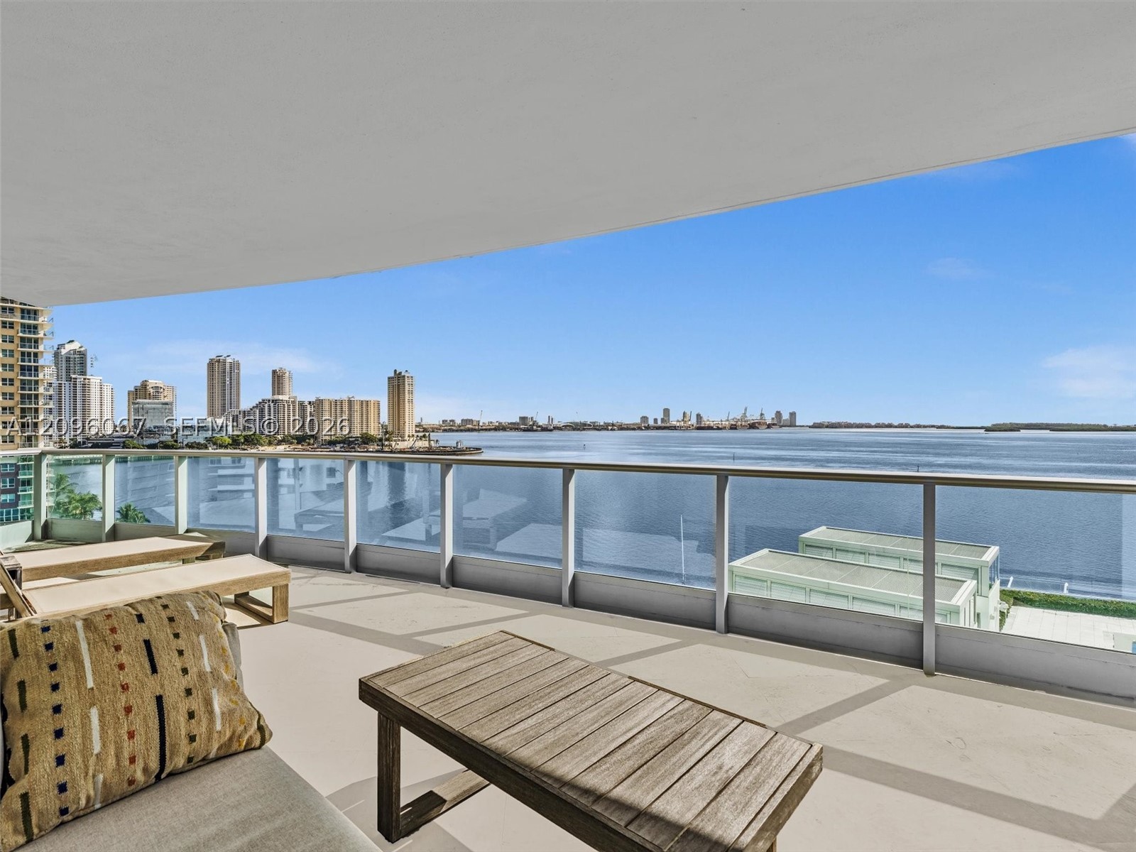 image Jade at Brickell Bay20