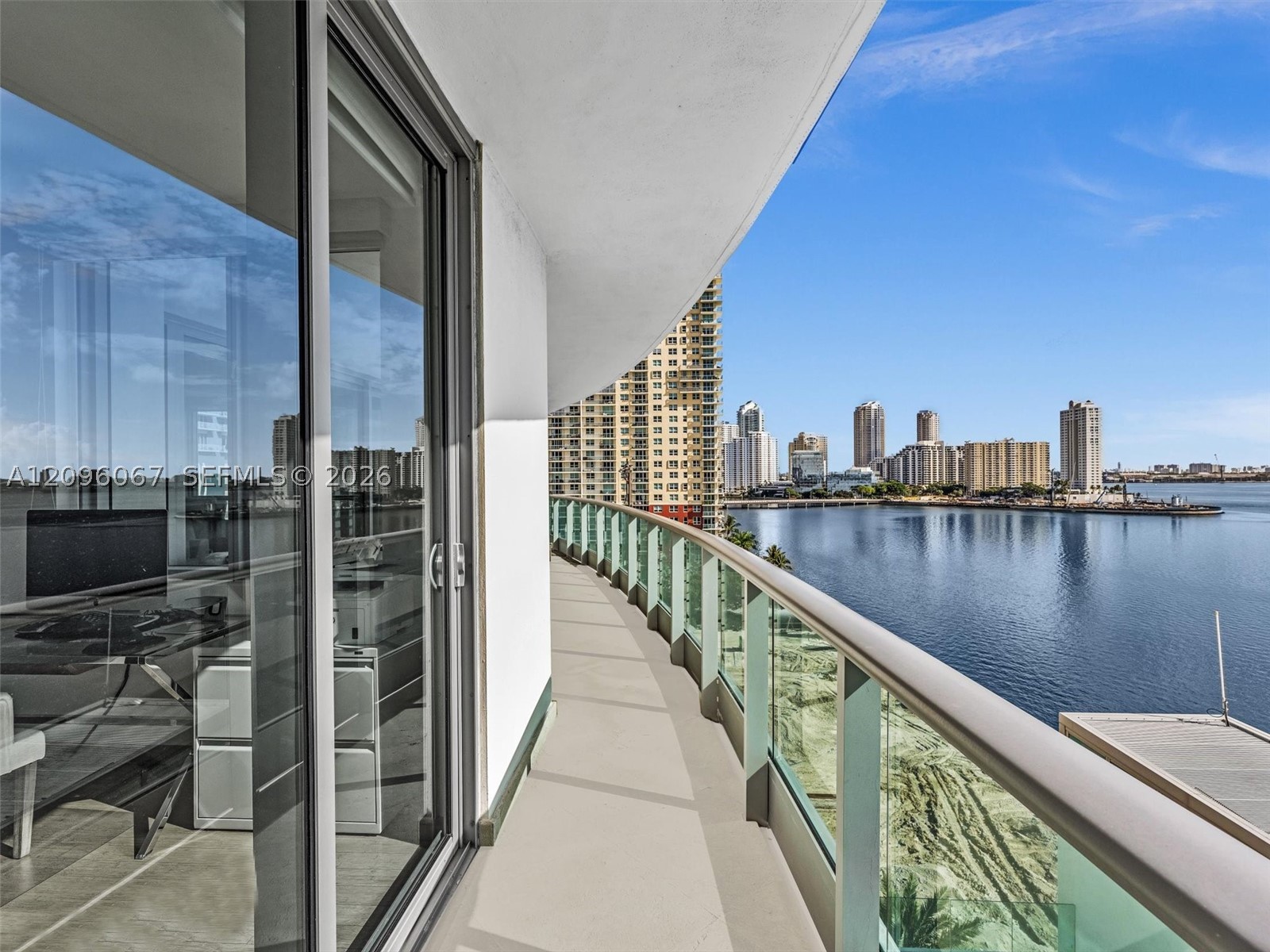 image Jade at Brickell Bay24