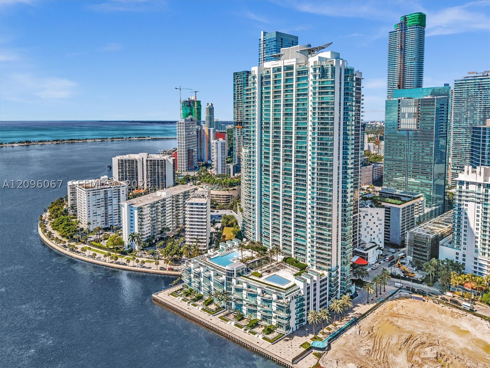 image Jade at Brickell Bay68