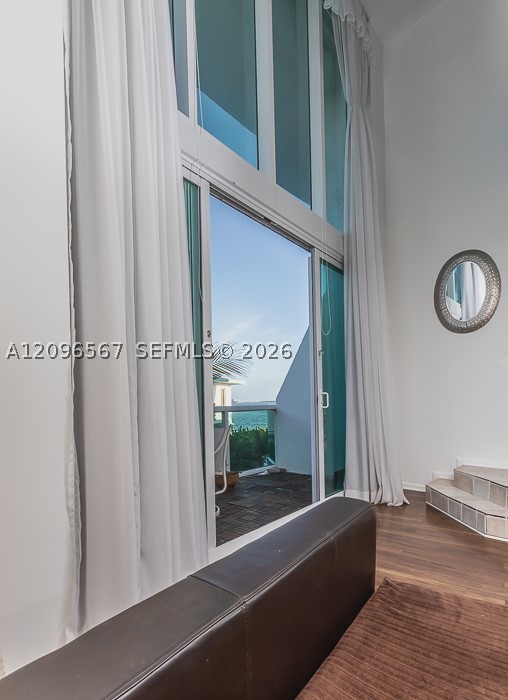 2000 Bay Dr #203 Miami Beach, FL 33141