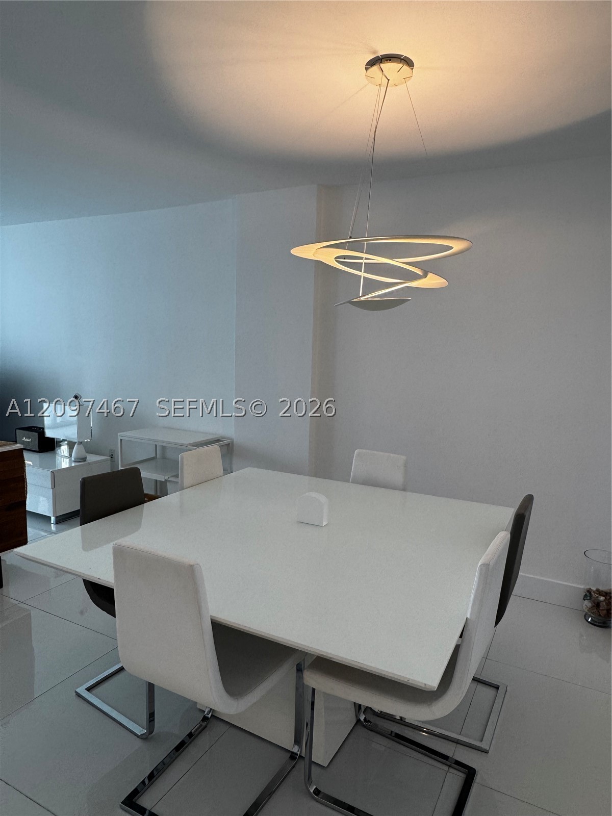 image Harbour House6