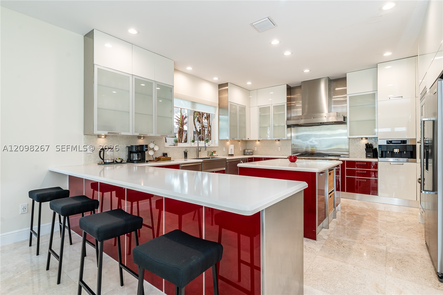 191 NE 23rd Ave Fort Lauderdale, FL 33301