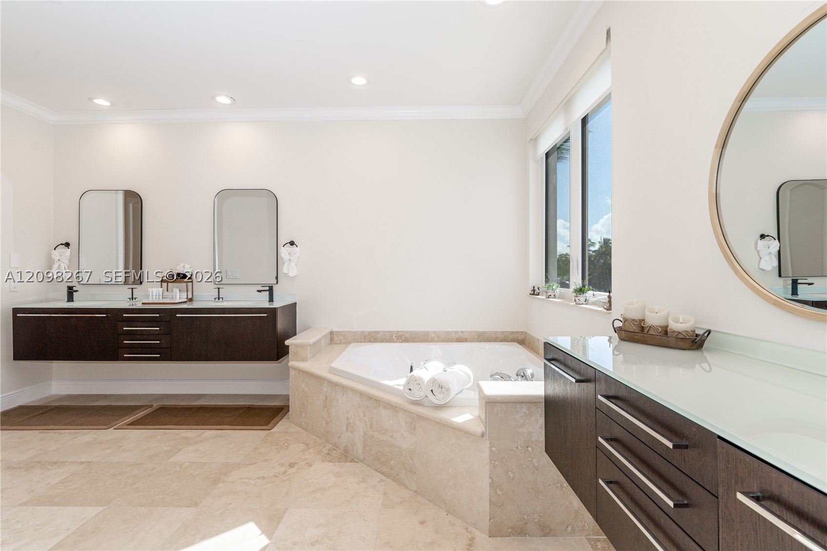 191 NE 23rd Ave Fort Lauderdale, FL 33301