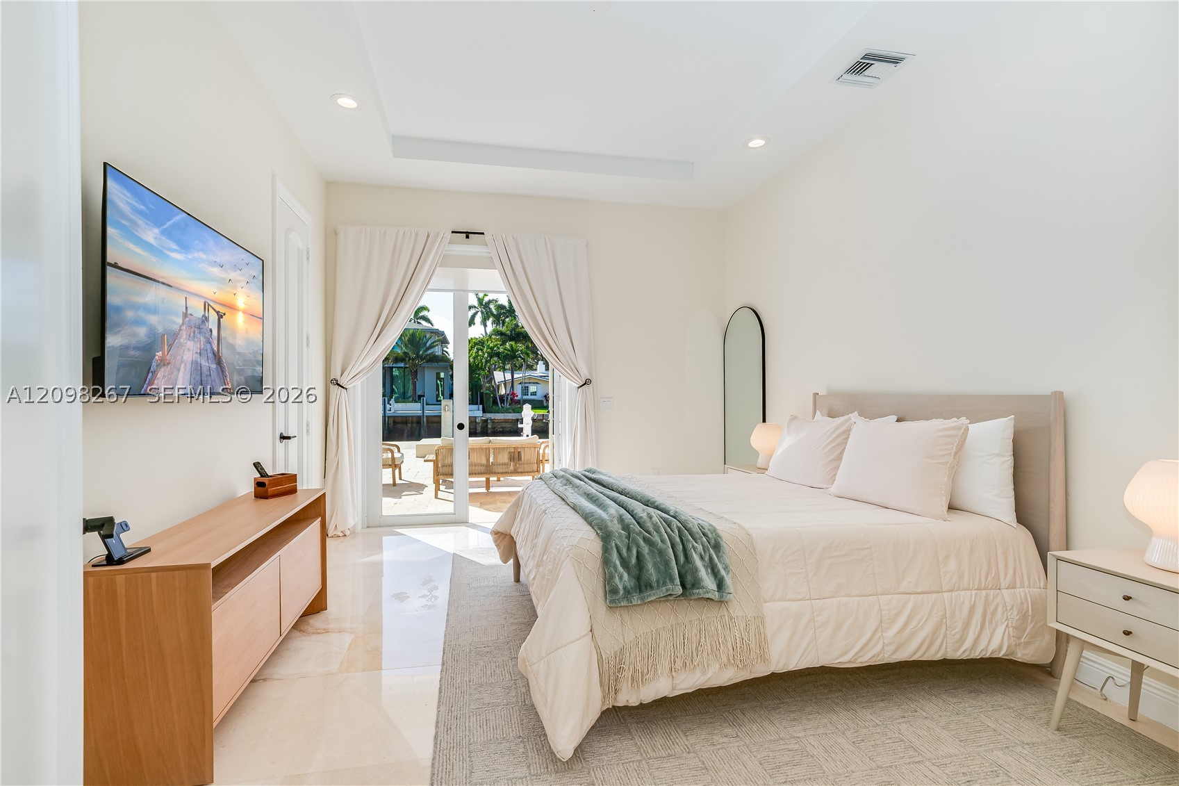 191 NE 23rd Ave Fort Lauderdale, FL 33301