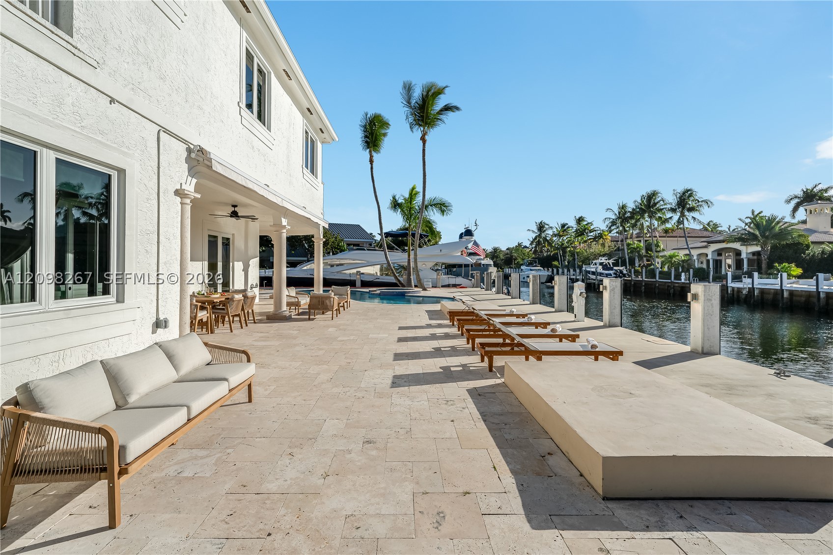 191 NE 23rd Ave Fort Lauderdale, FL 33301