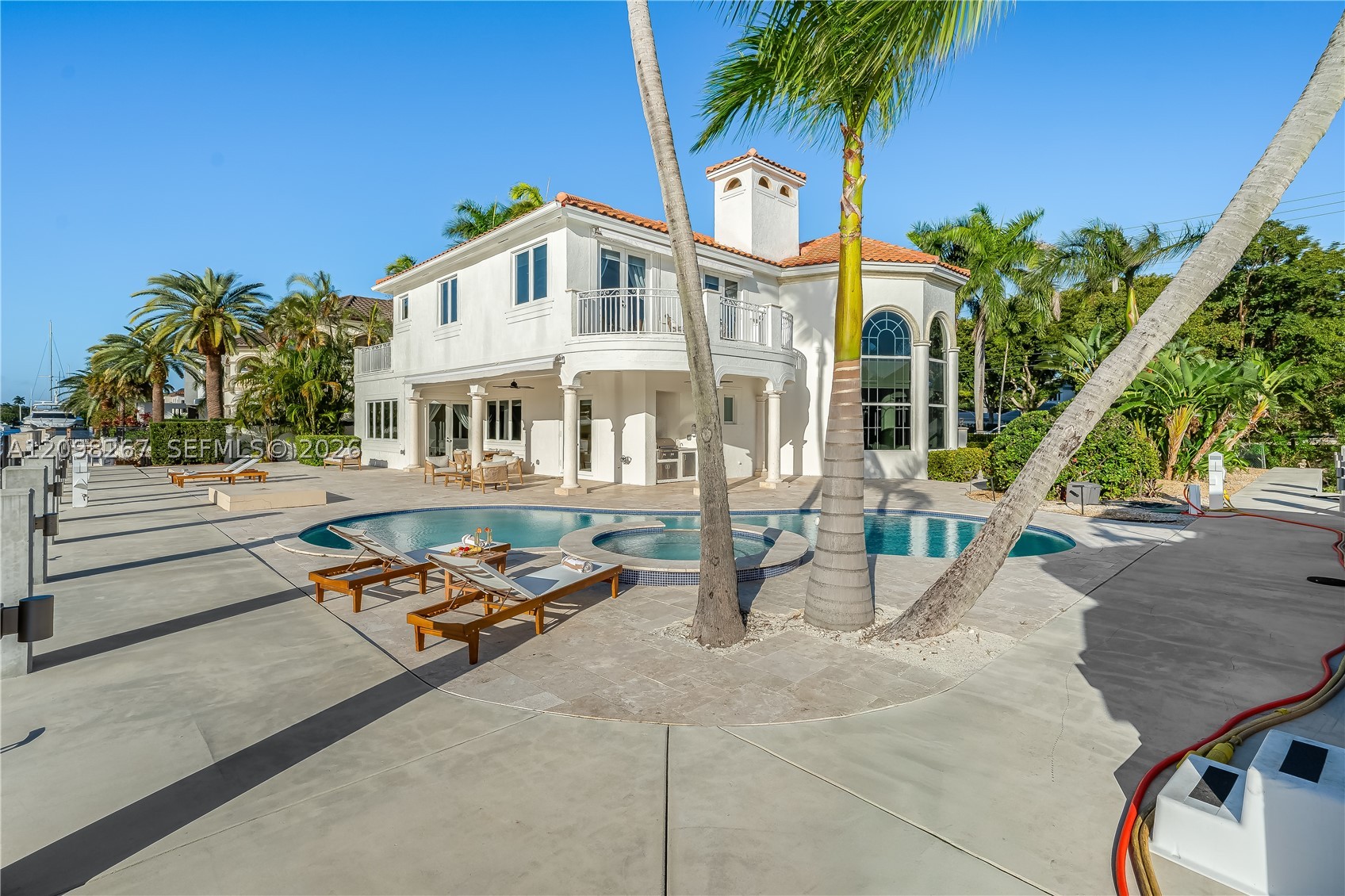 191 NE 23rd Ave Fort Lauderdale, FL 33301