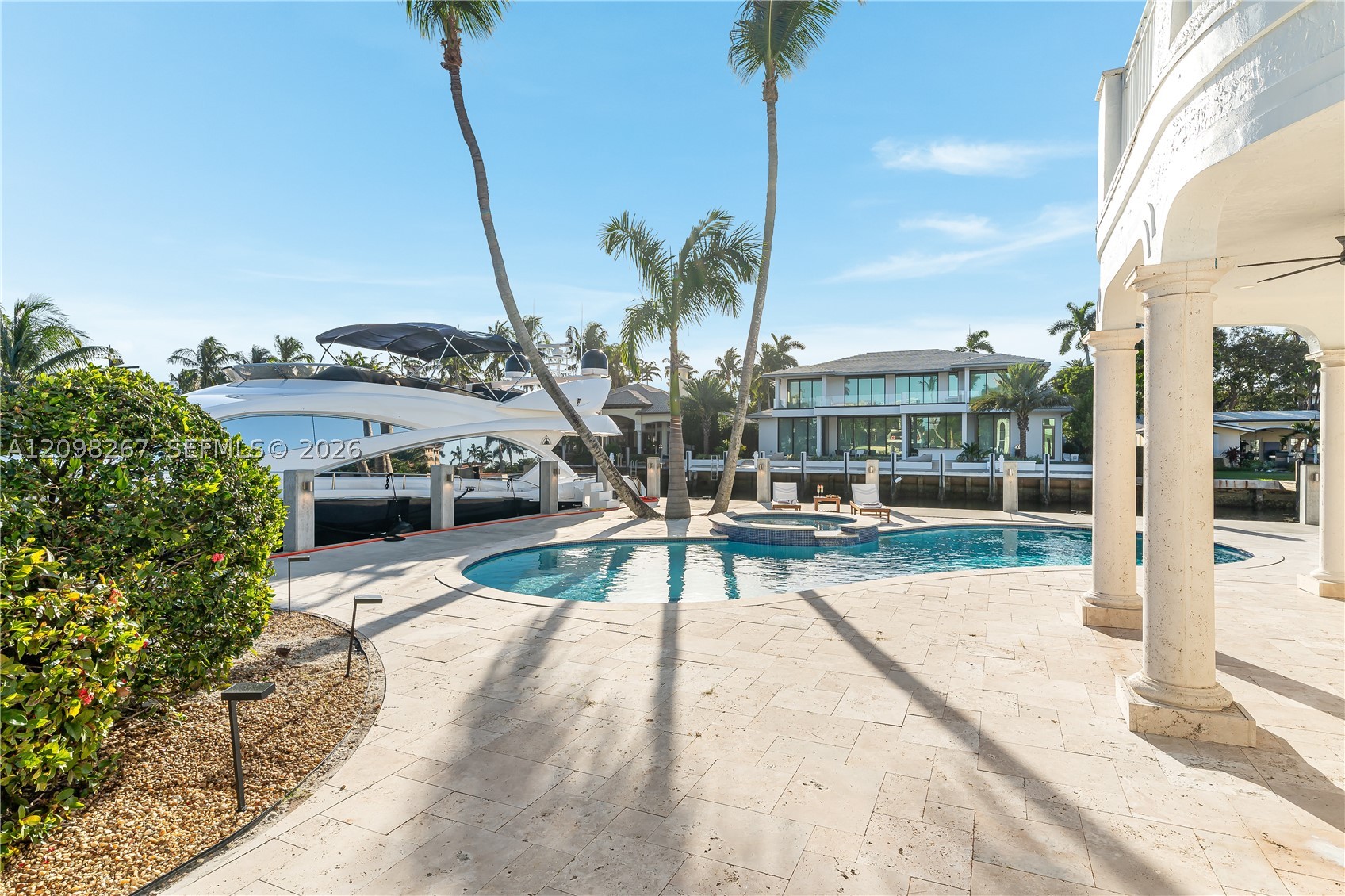 191 NE 23rd Ave Fort Lauderdale, FL 33301
