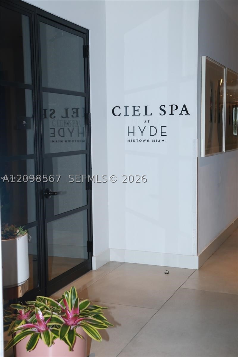 image Hyde Midtown25