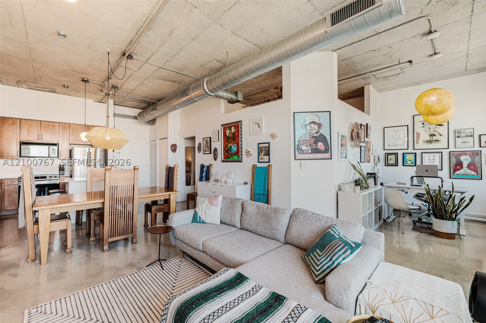 image Cite on the Bay West7