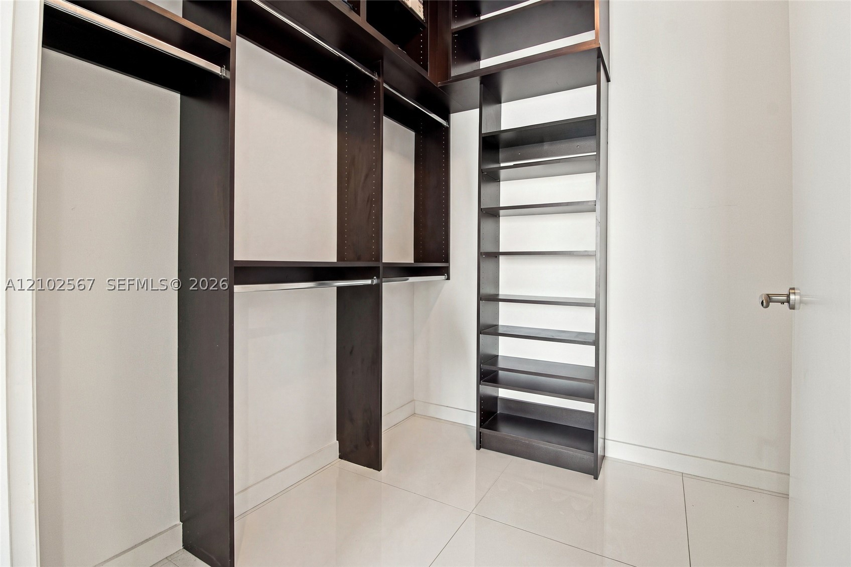 image Epic Residences18