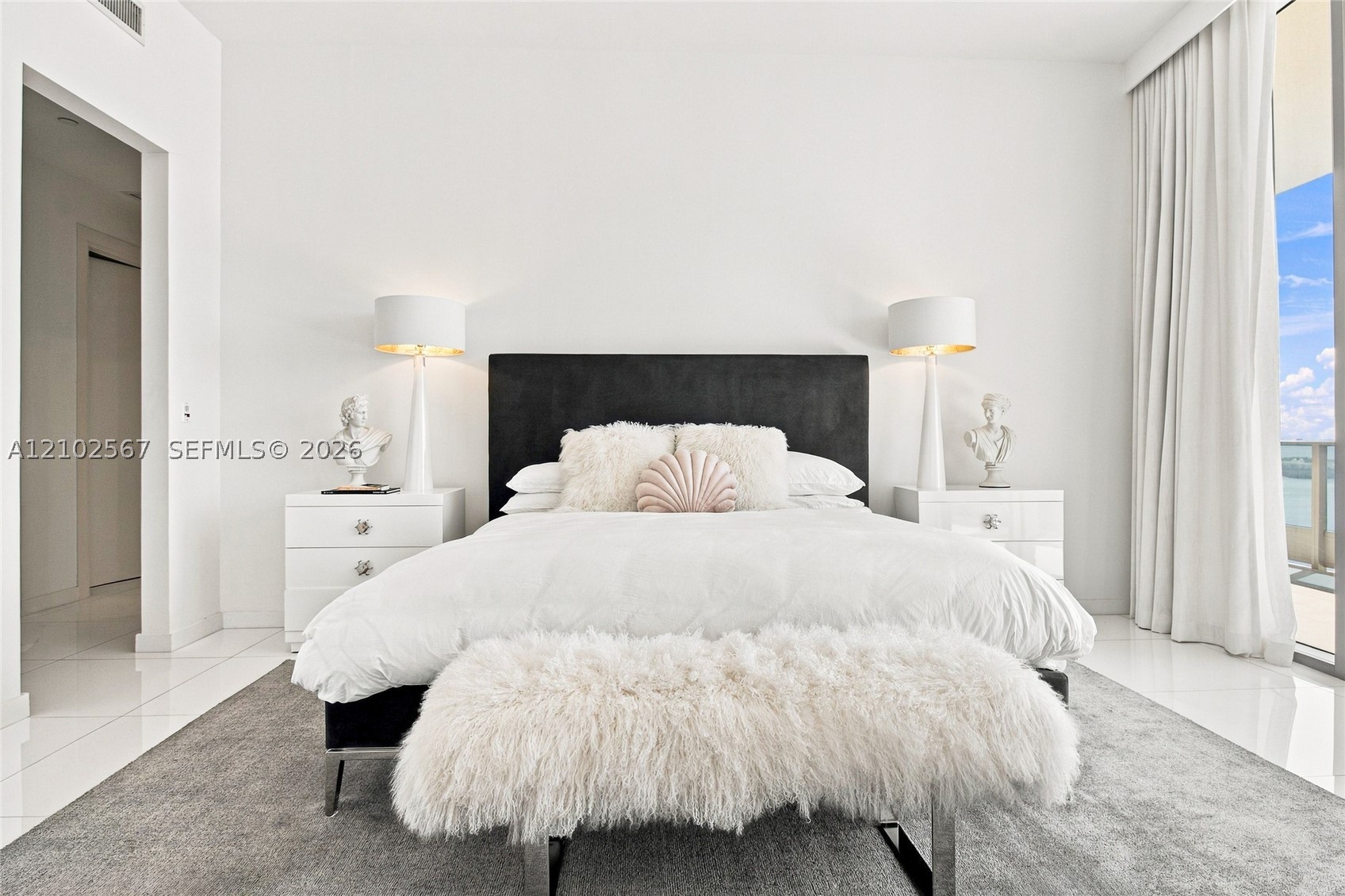 image Epic Residences22